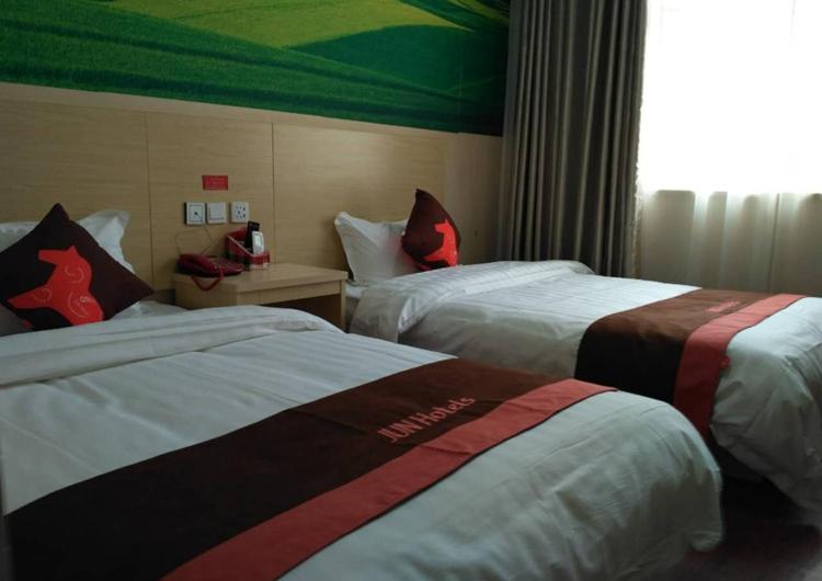 Standard Twin Room photo 1