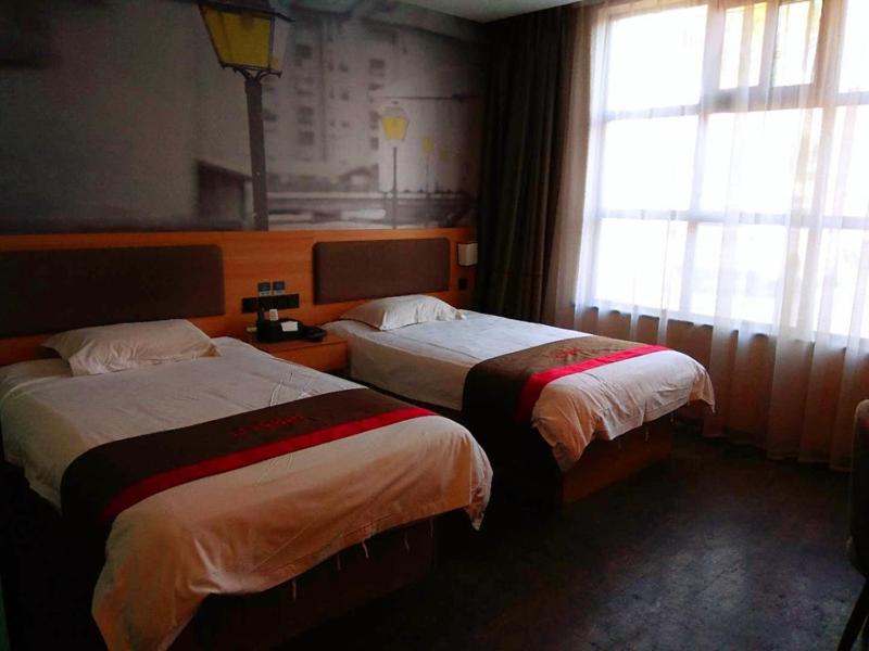 Standard Twin Room photo 3