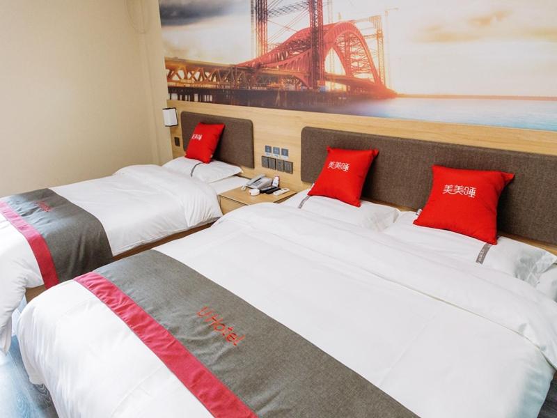 Standard Twin Room photo 2