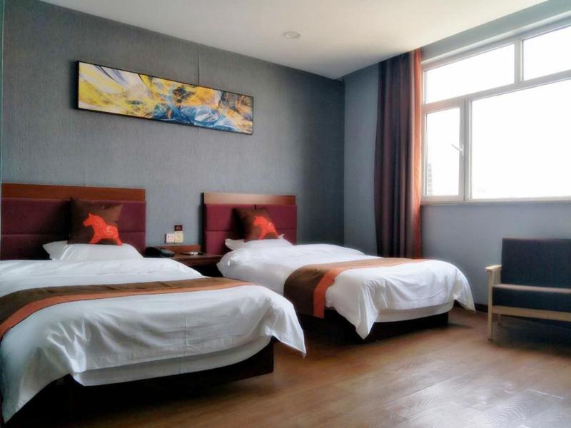 Standard Twin Room photo 3
