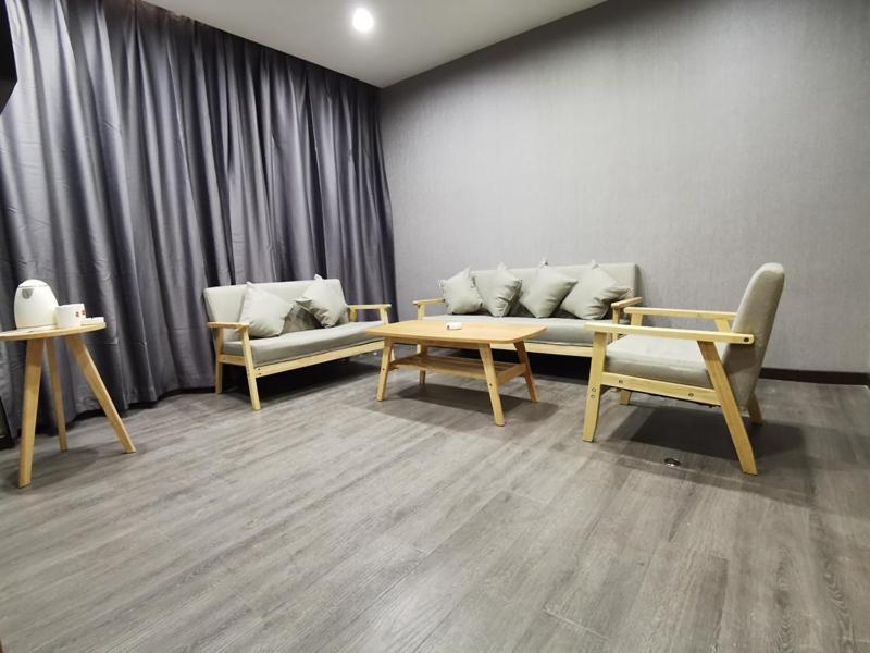 Business Suite