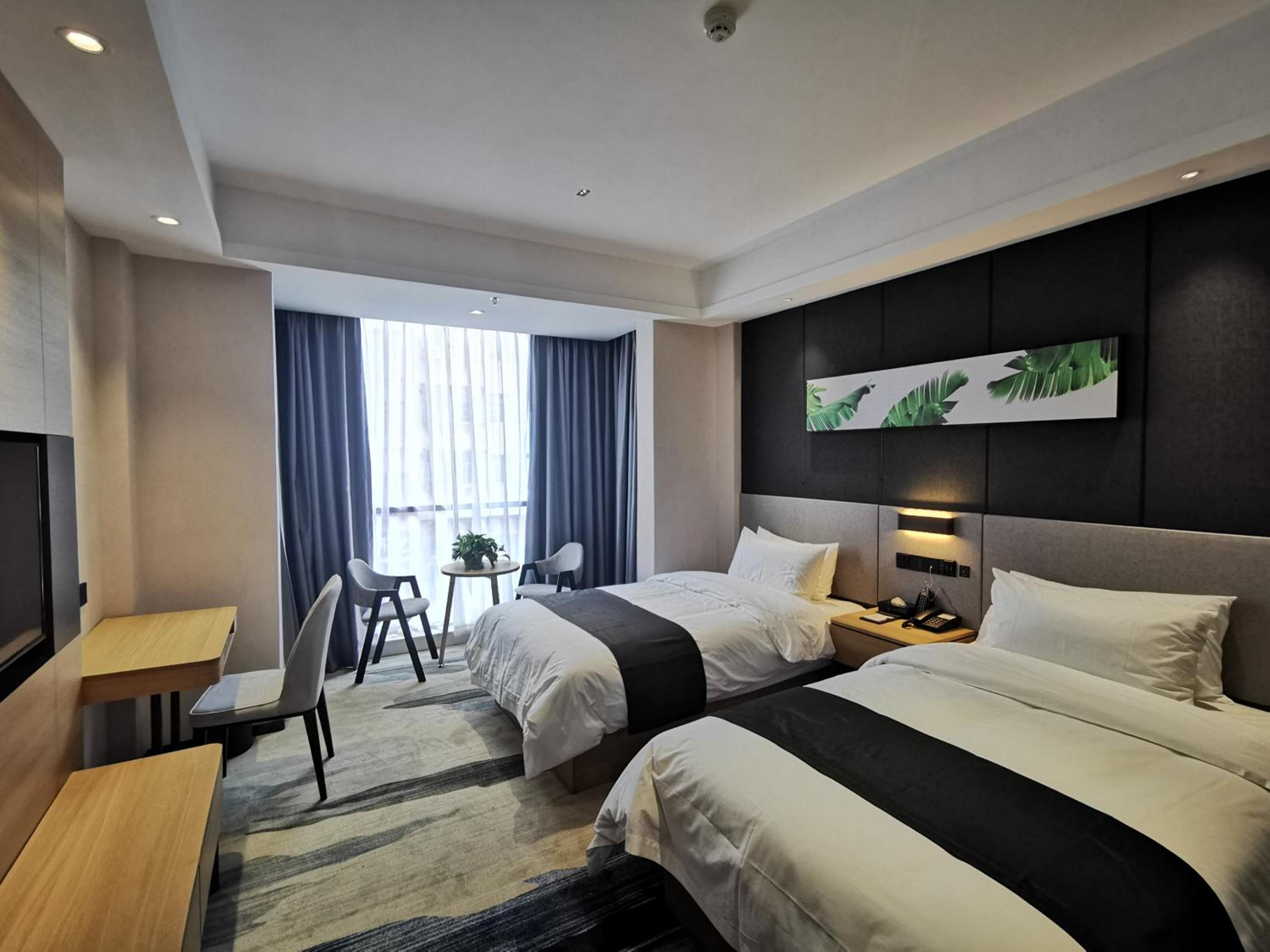 Superior Twin Room photo 3