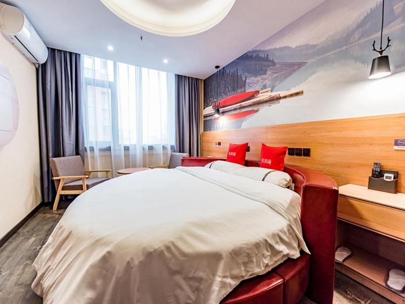 Charm Double Room photo 1