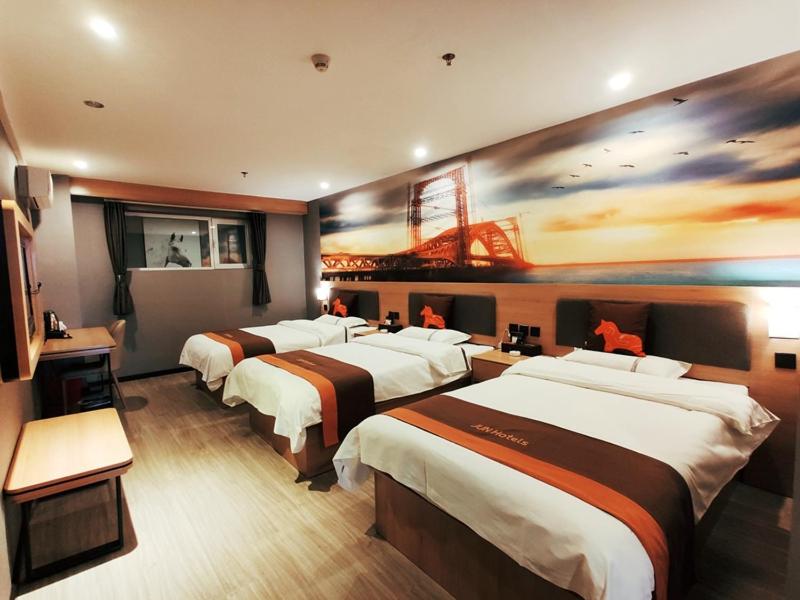 Business Triple Room photo 1