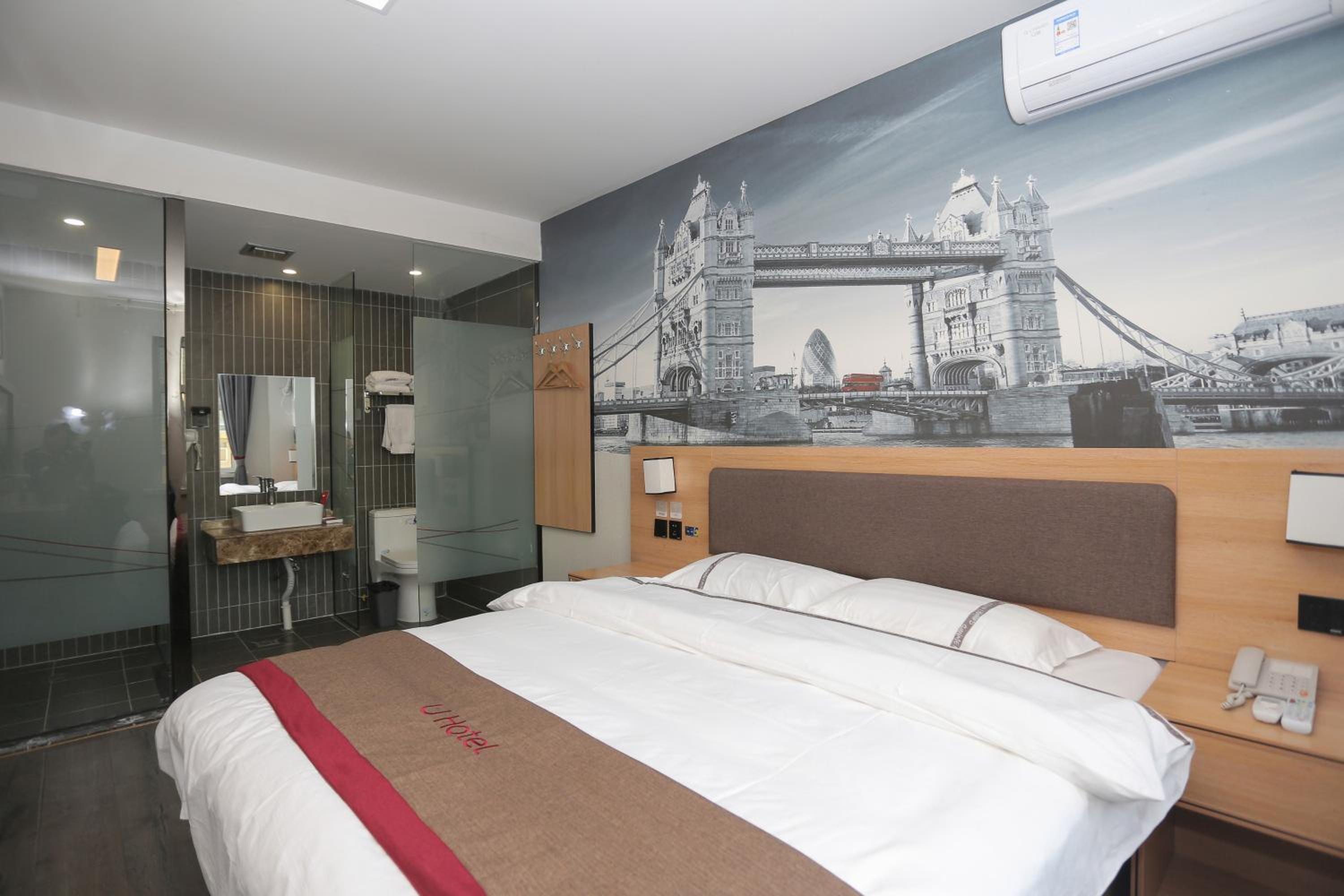 Standard Double Room photo 3