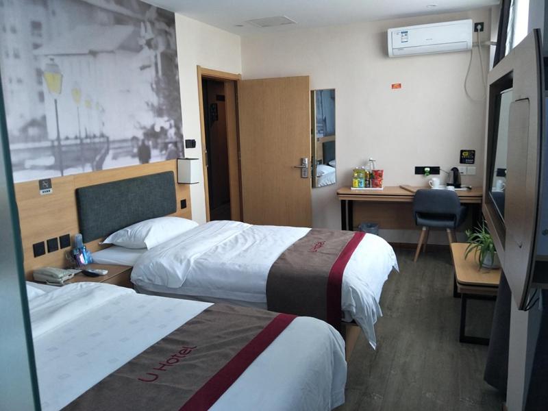 Standard Twin Room photo 3
