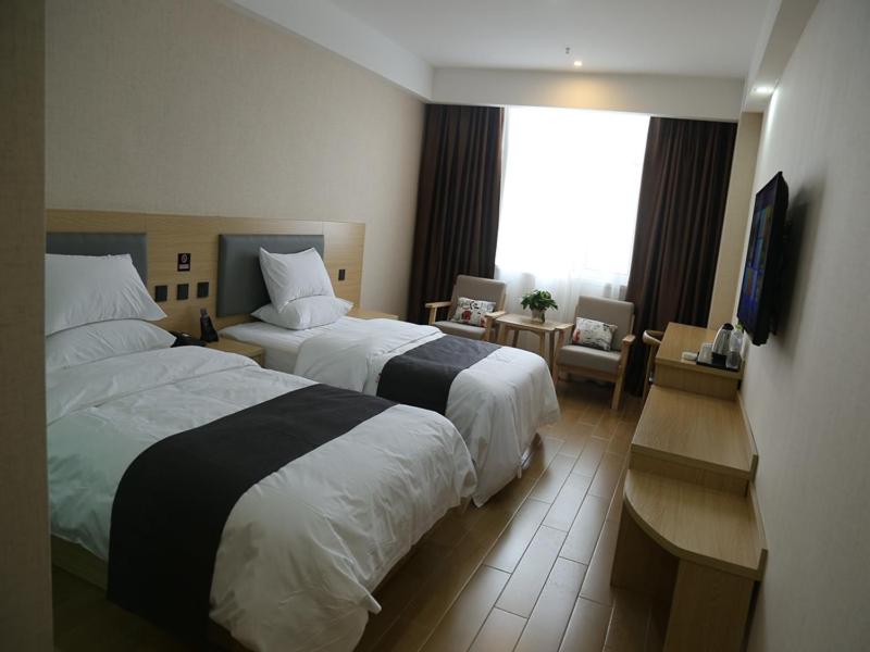 Superior Twin Room photo 3