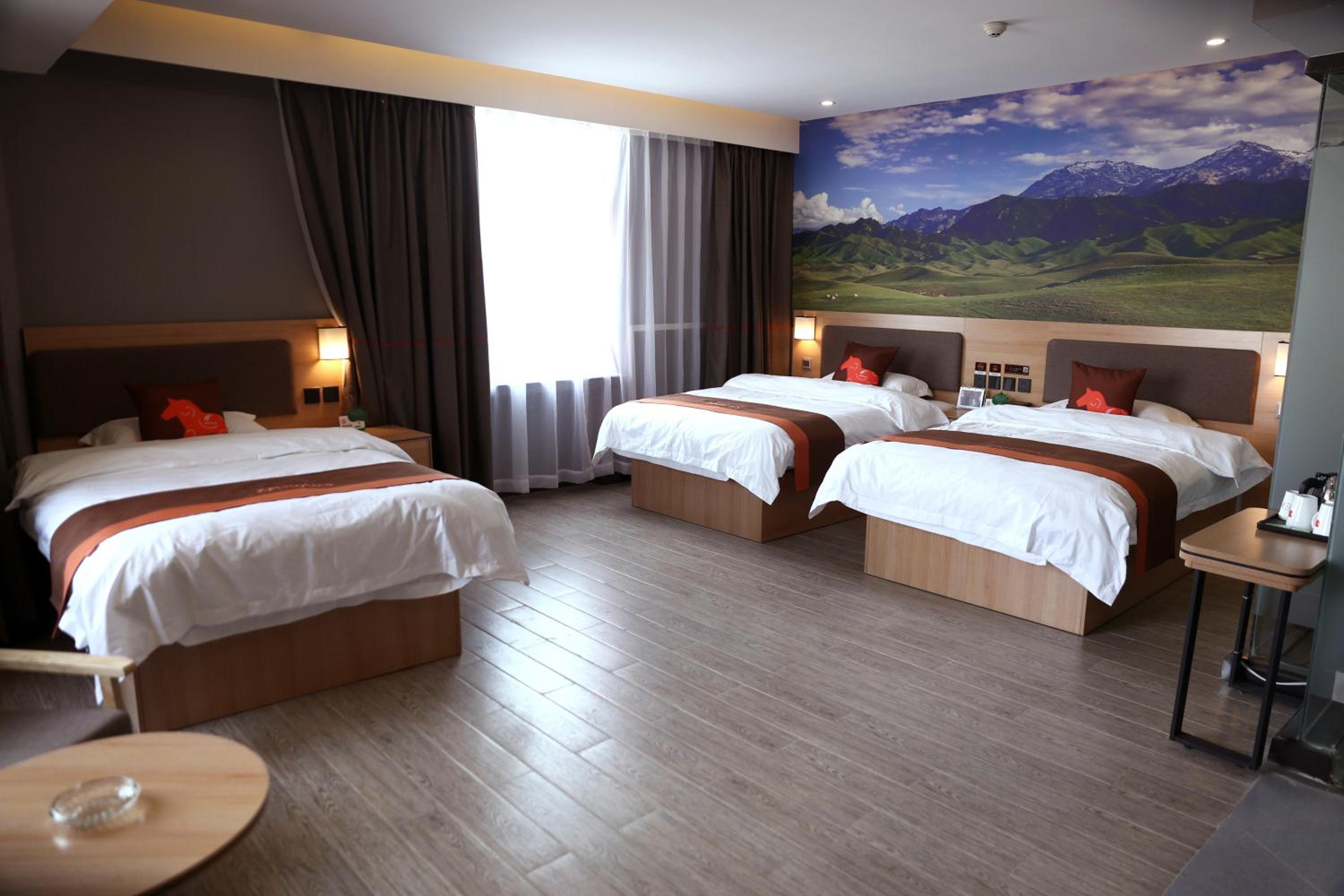 Deluxe Triple Room - Photo 2