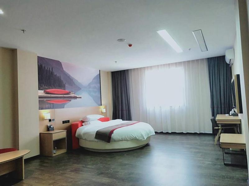 Standard Twin Room - Photo 12
