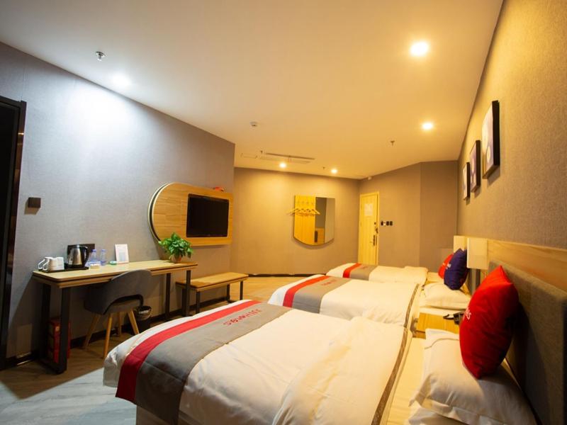 Superior Twin Room photo 2