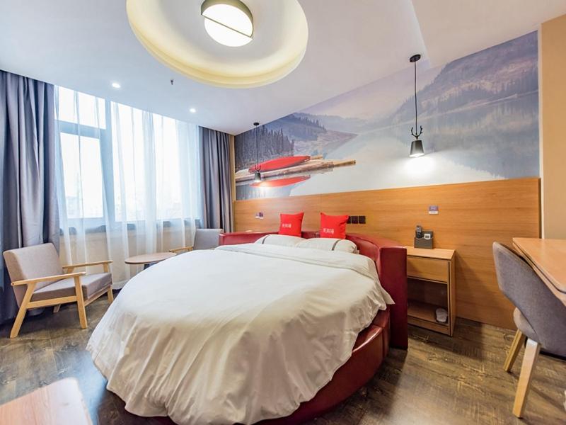 Charm Double Room photo 3
