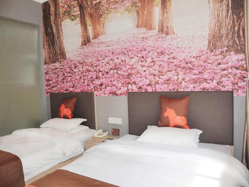 Standard Twin Room photo 3
