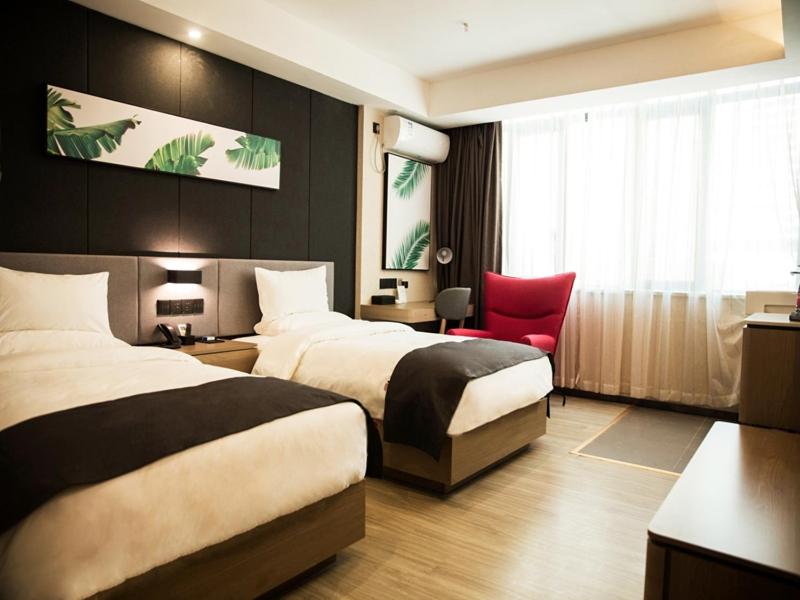Standard Twin Room photo 1
