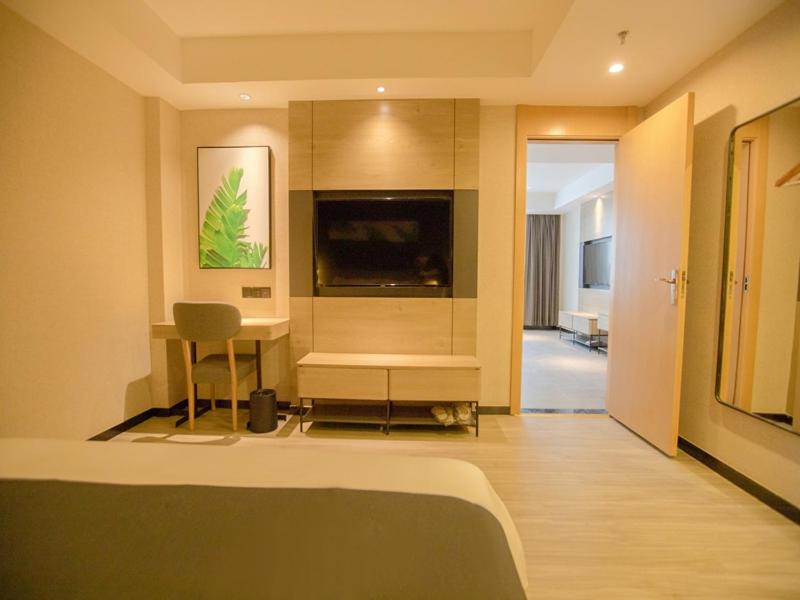 Selected Twin Room With Loft Style  photo 2
