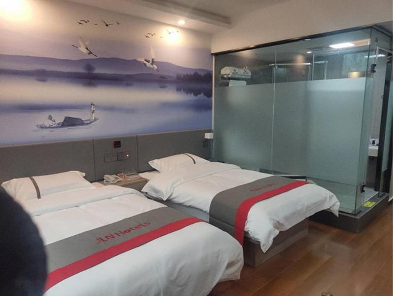 Superior Twin Room photo 1