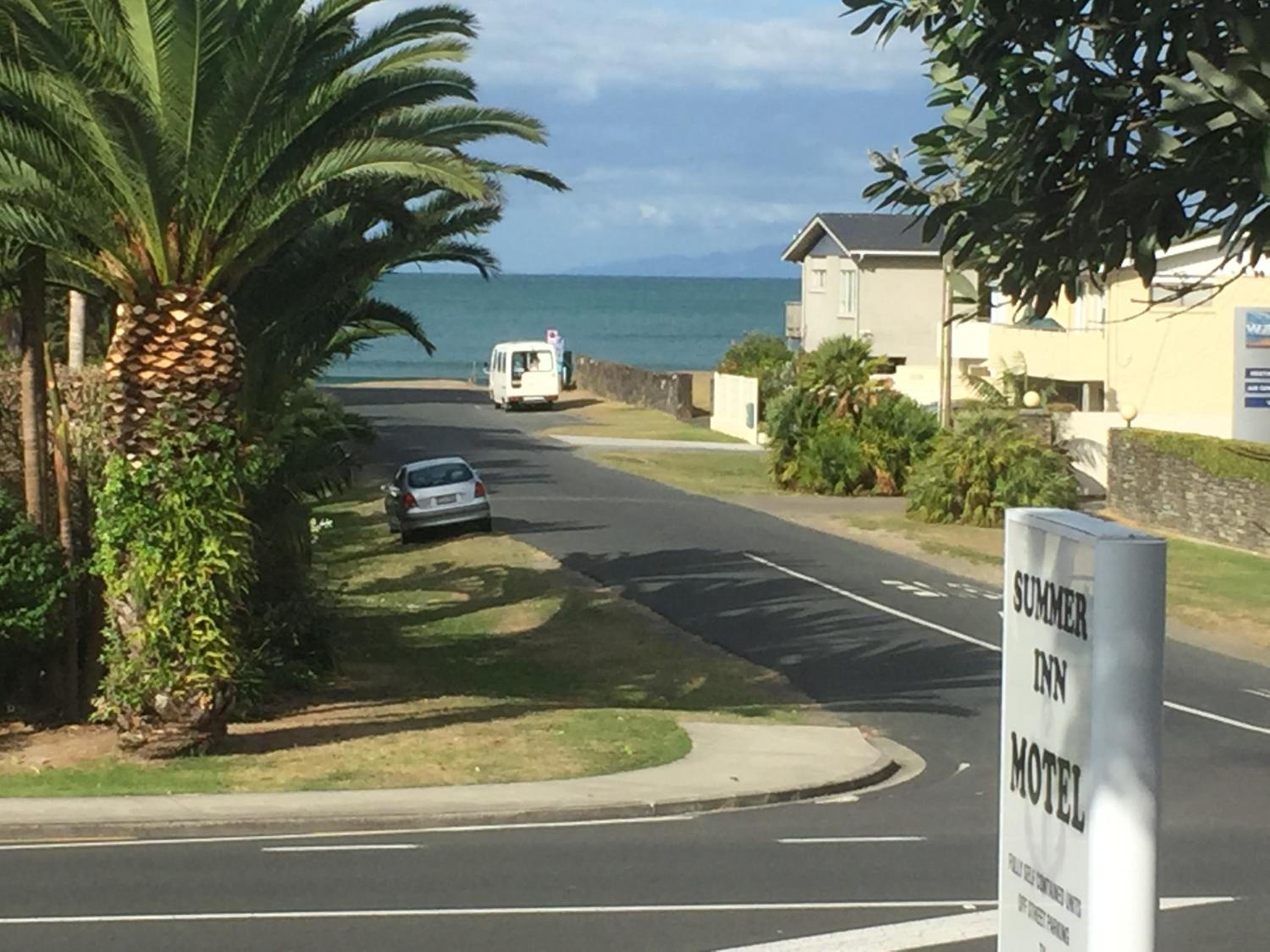 Apartment with Sea View - Photo 3