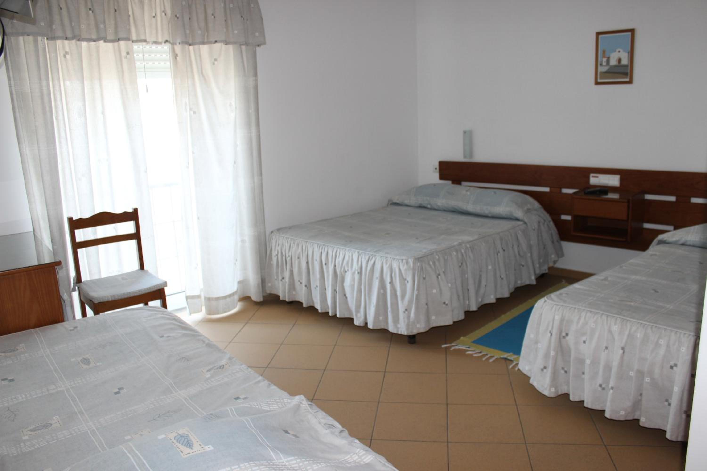 Quadruple Room - Photo 4