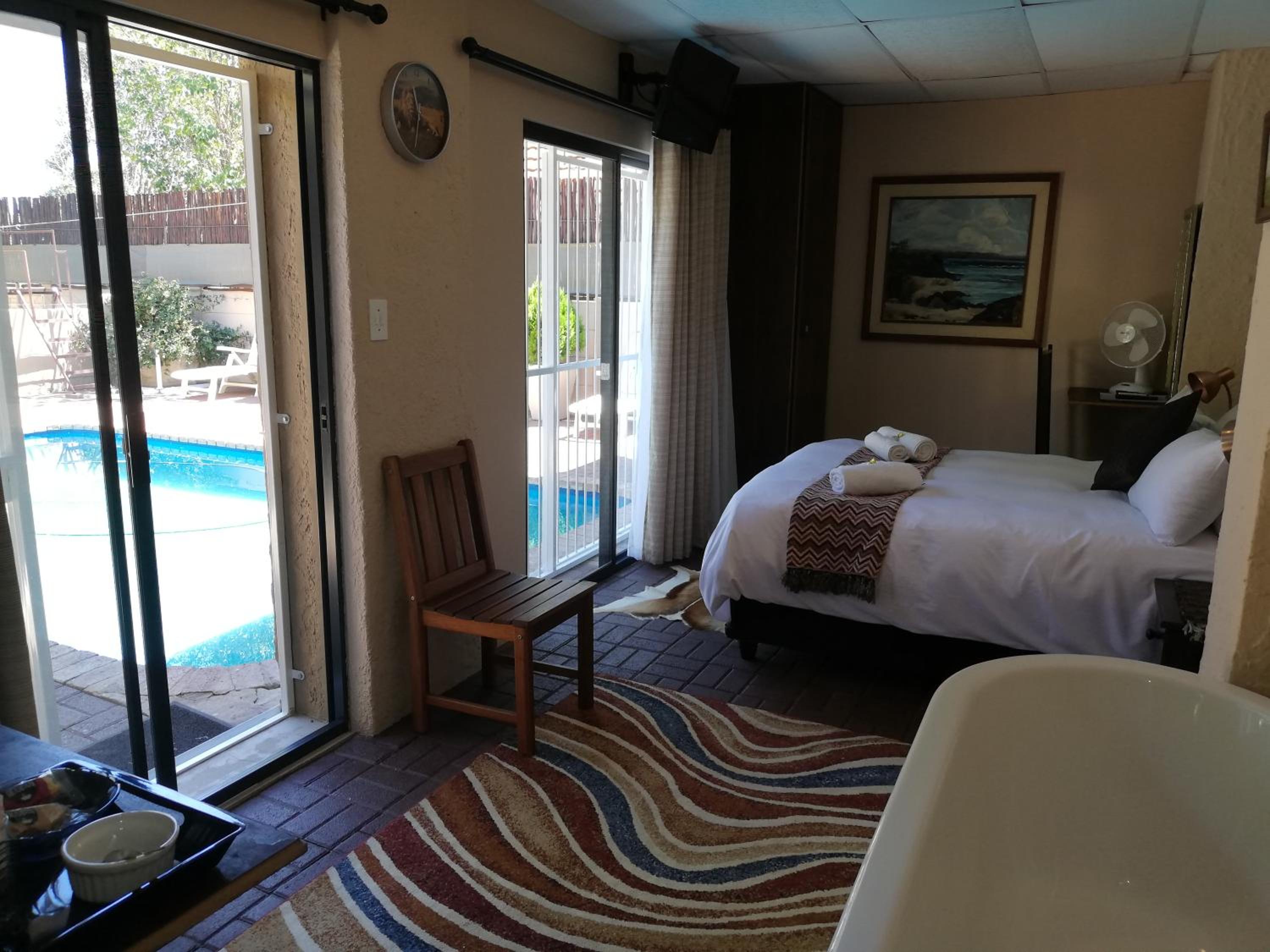 Double Room with Pool View photo 1