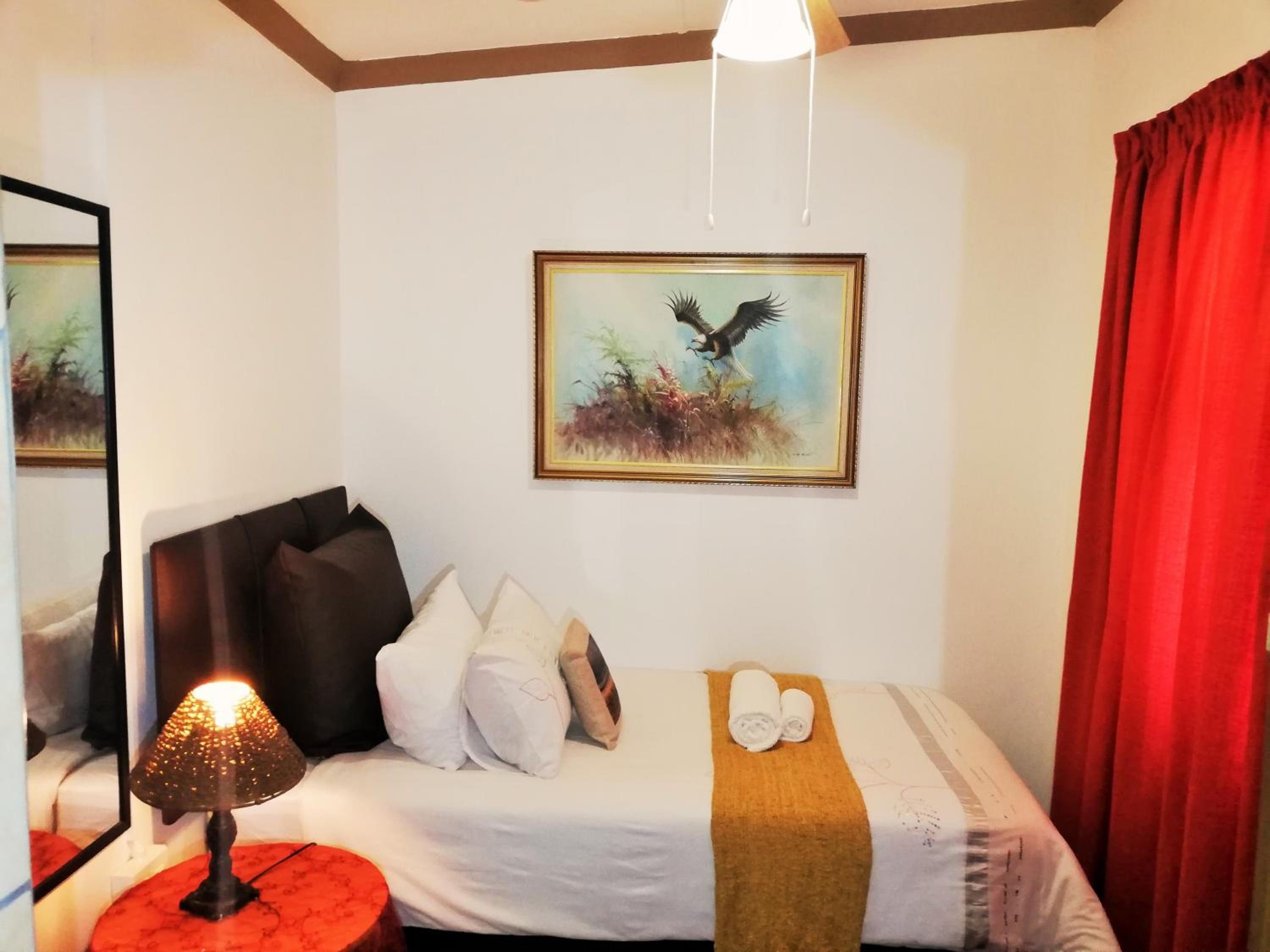 Single Room photo 3