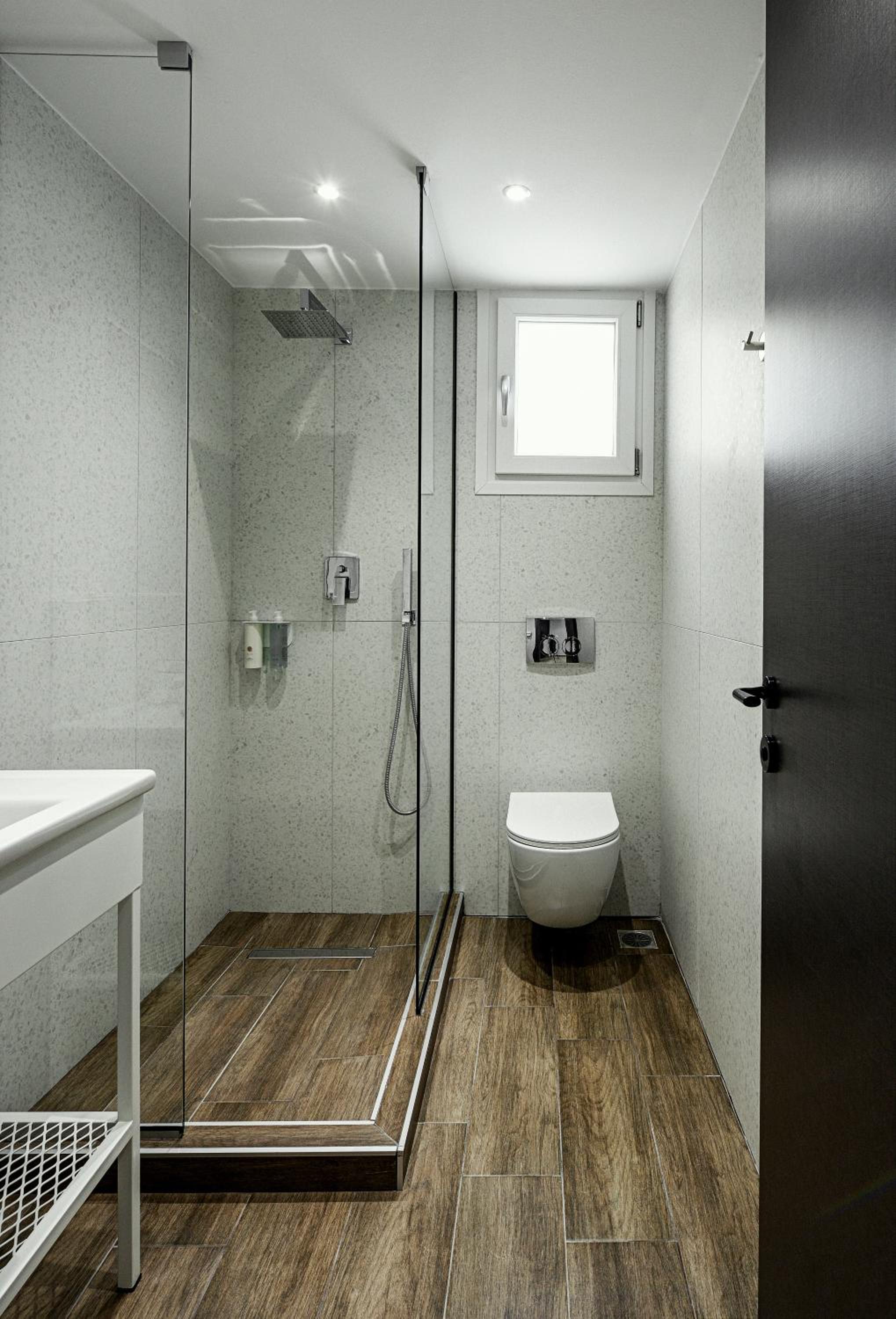 Standard Double or Twin Room - Photo 3