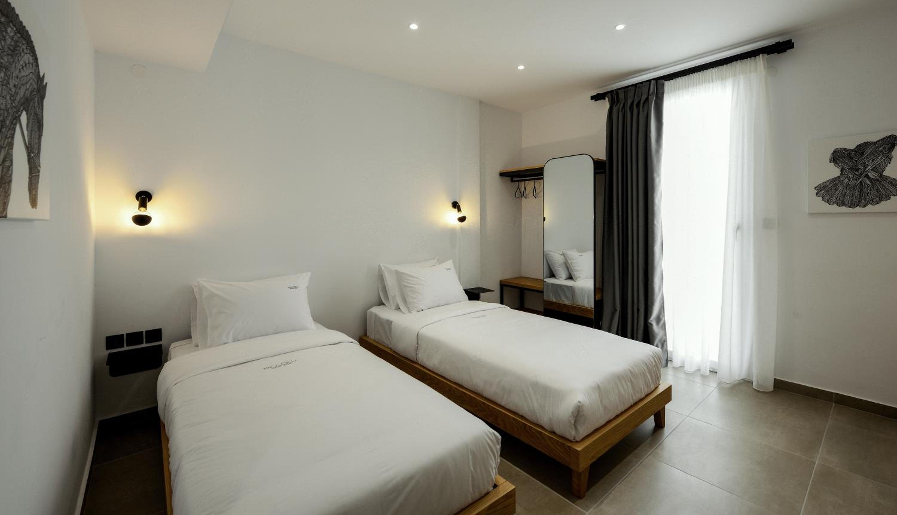 Standard Double or Twin Room - Photo 4