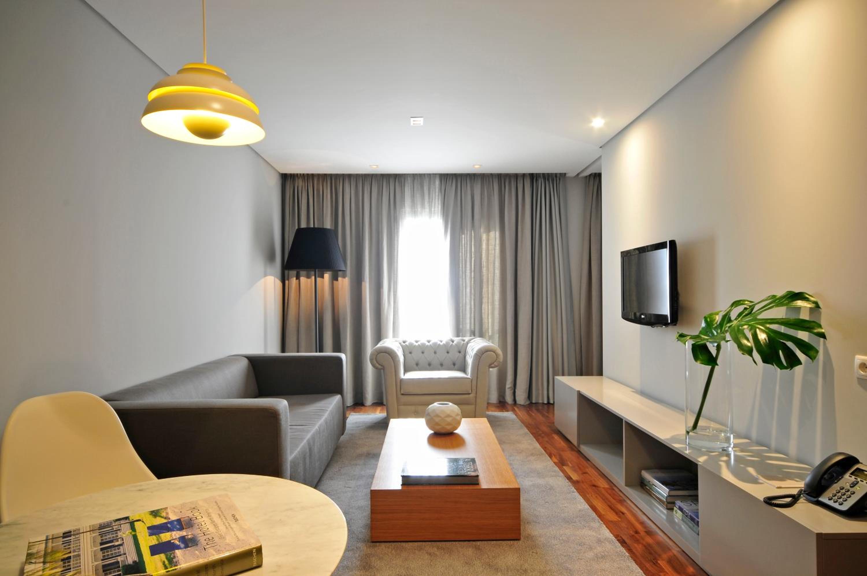 Superior Suite - Photo 4
