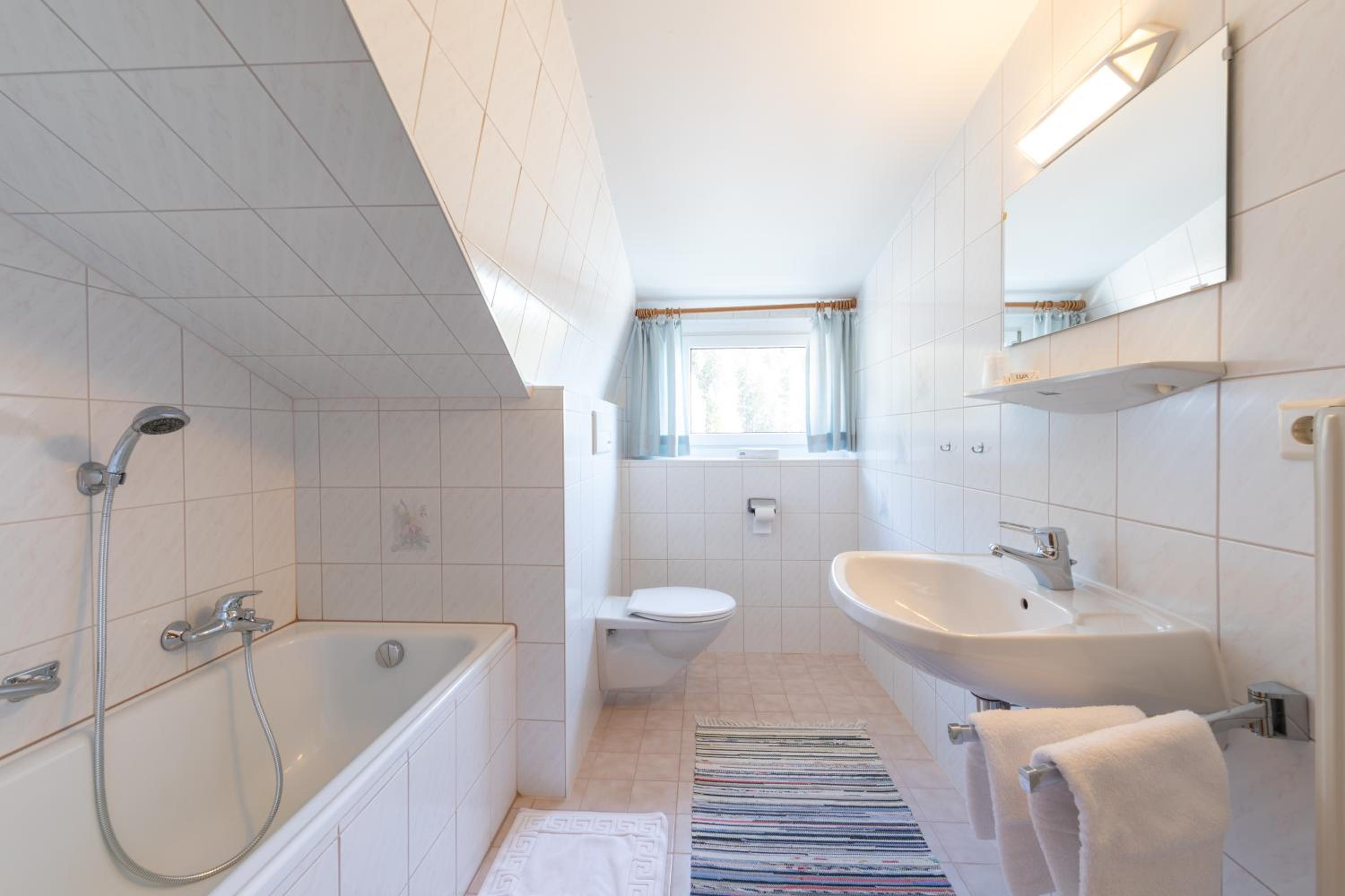 Suite with Balcony photo 3