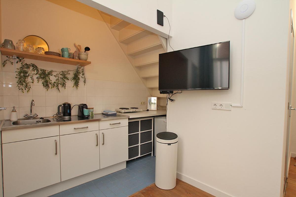 One-Bedroom Apartment 05 - Photo 13