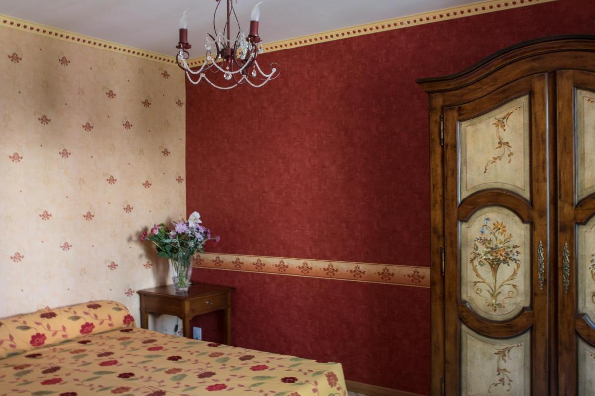 King Suite - Photo 4