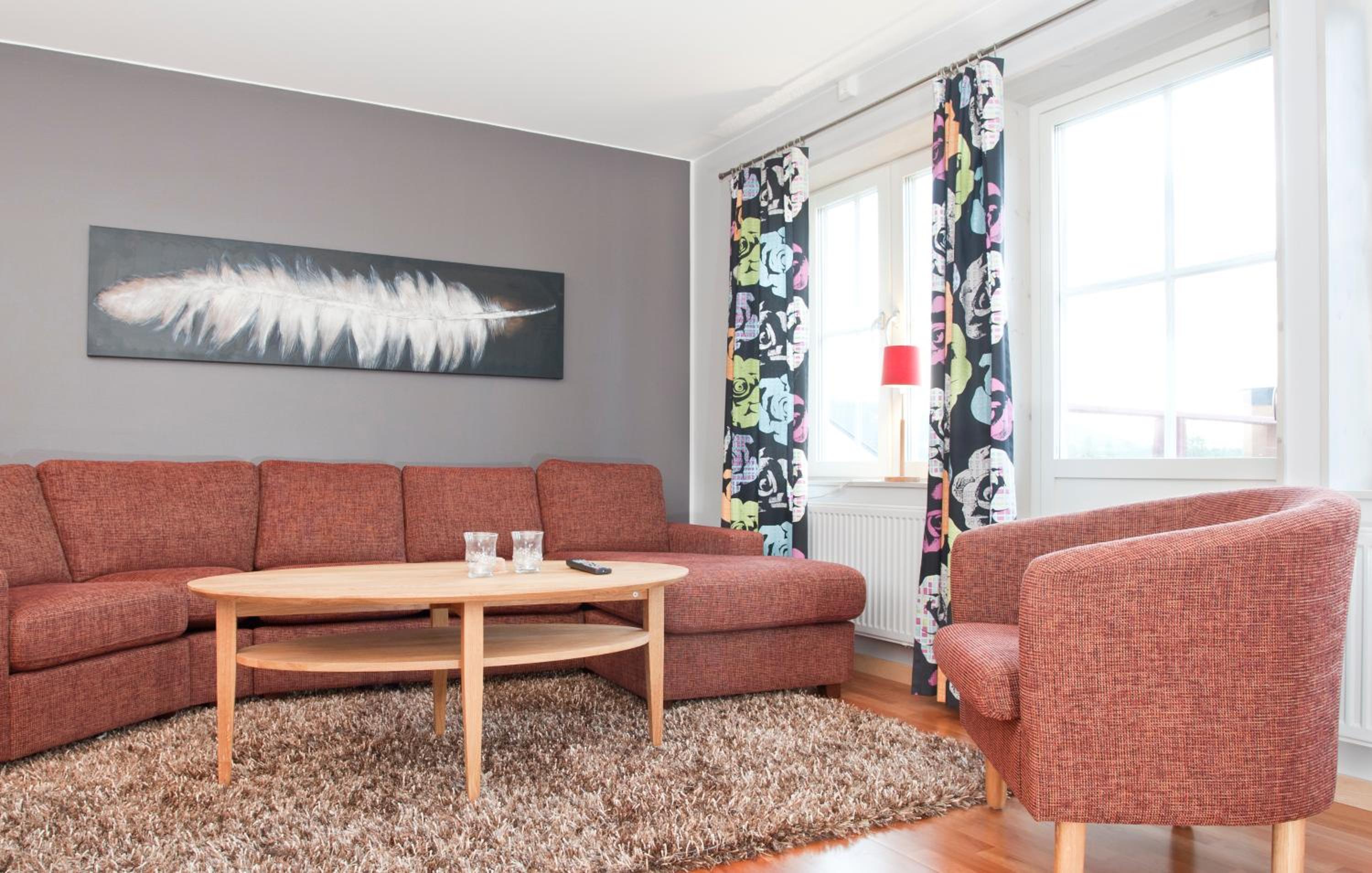 Apartment photo 1