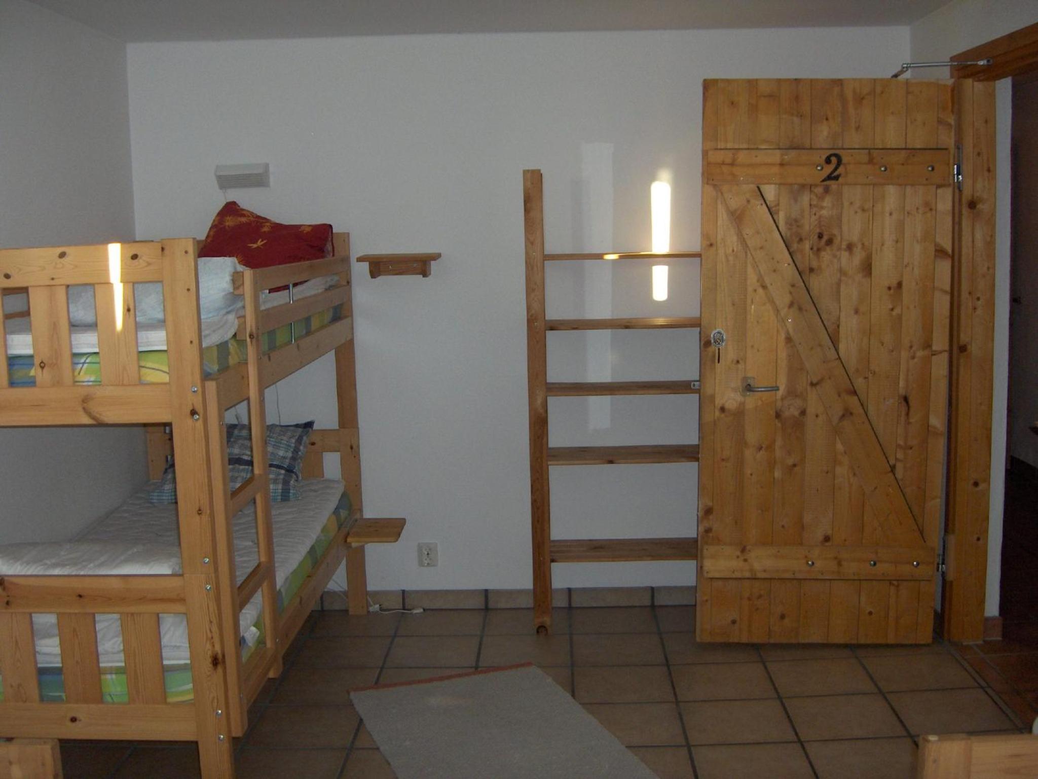 Quadruple Room with Shared Bathroom photo 1