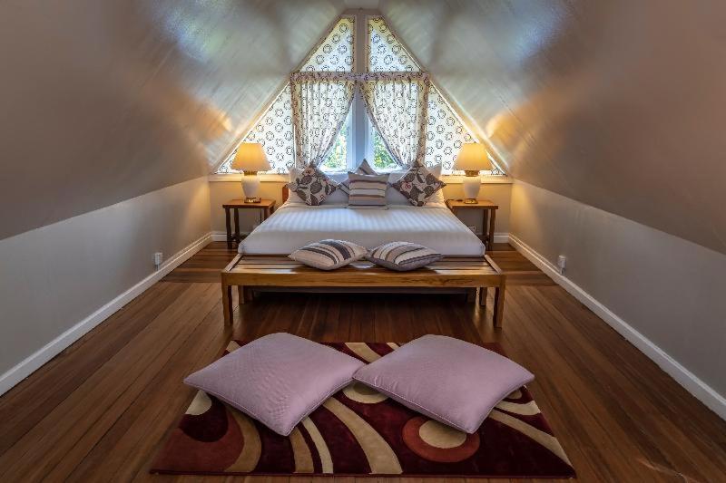 Palm Villa 2 - Photo 2