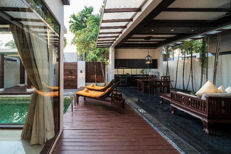 Two-Bedroom Villa - Photo 2
