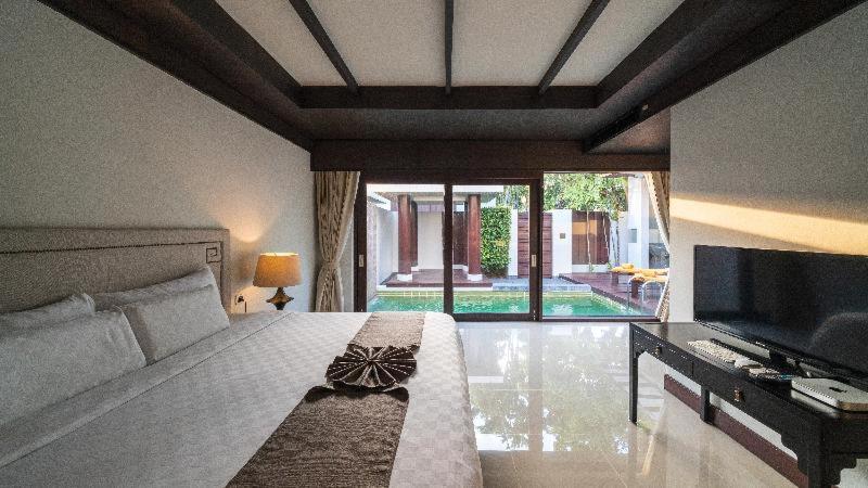 Two-Bedroom Villa - Photo 5