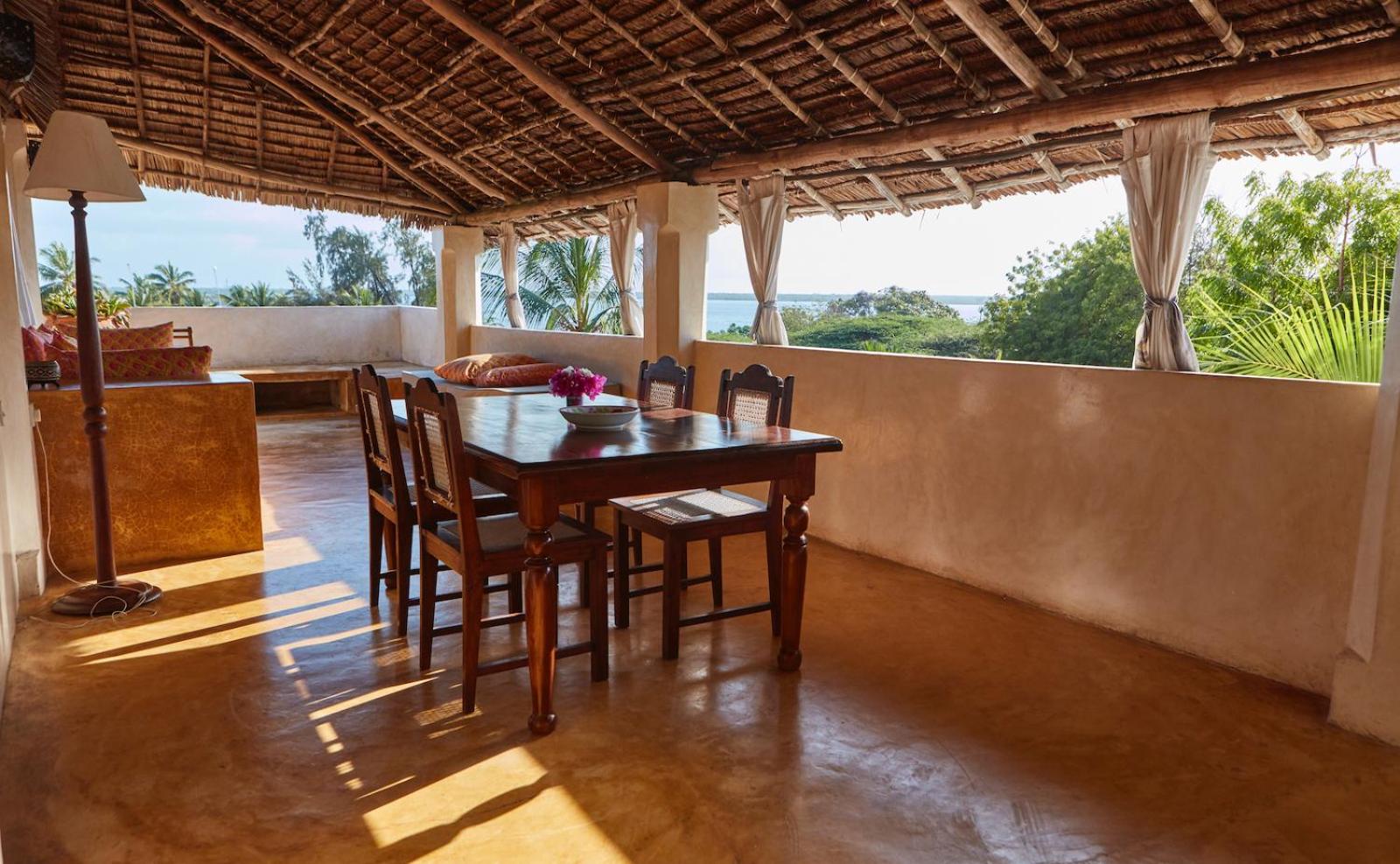 King Suite with Sea View - Photo 9