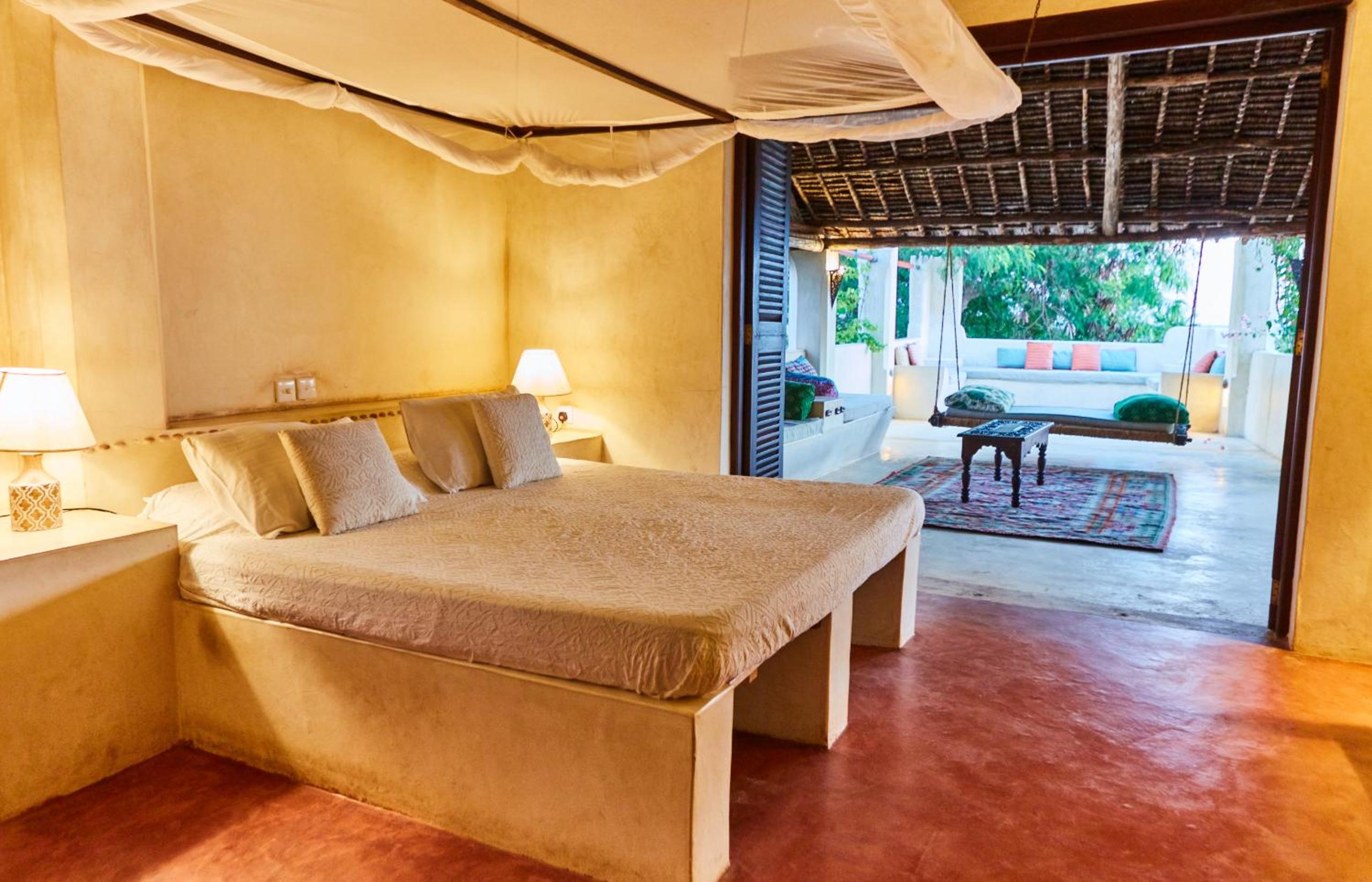 Superior Suite with Sea View - Photo 6