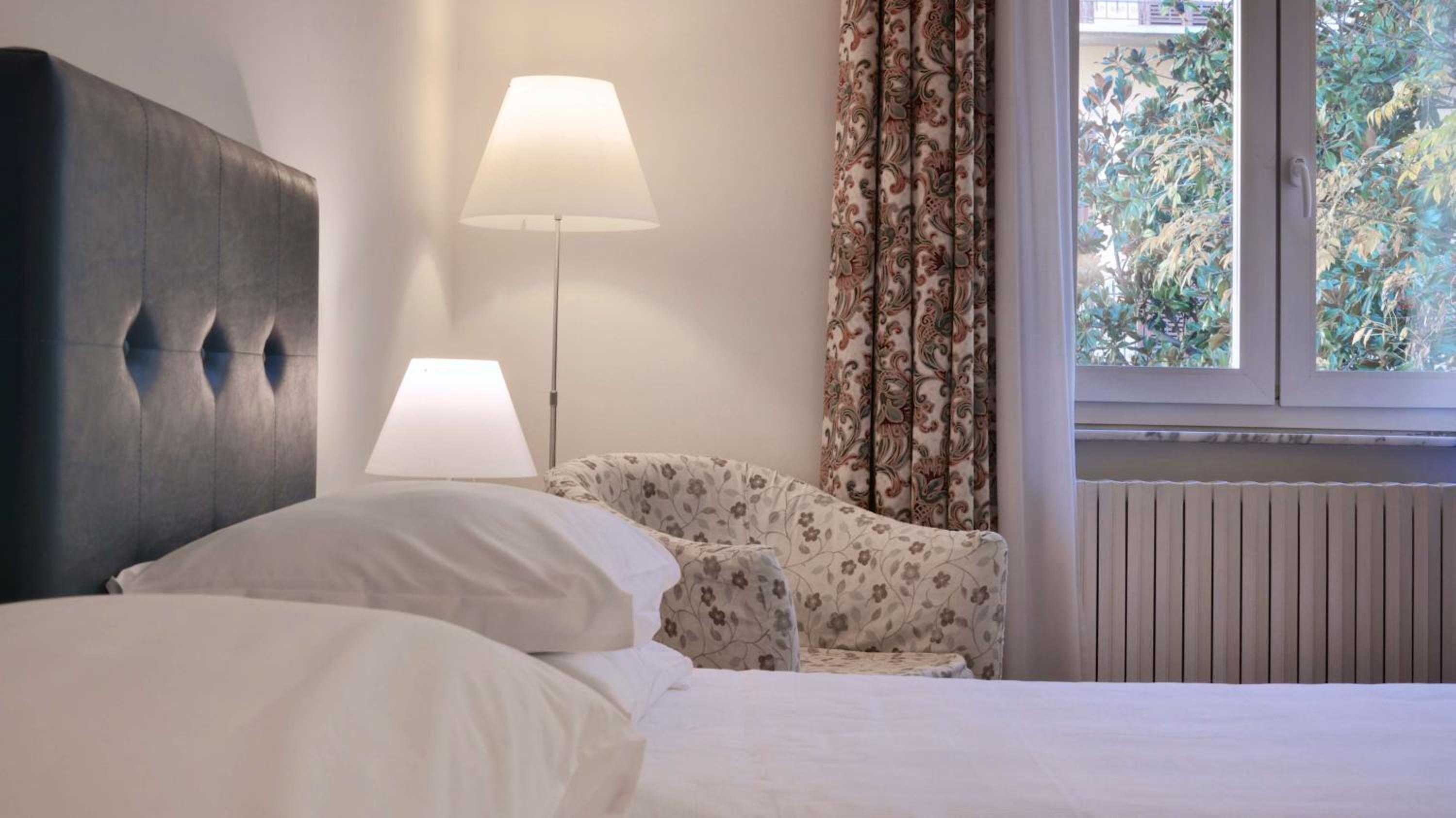 Standard Twin Room - Photo 6