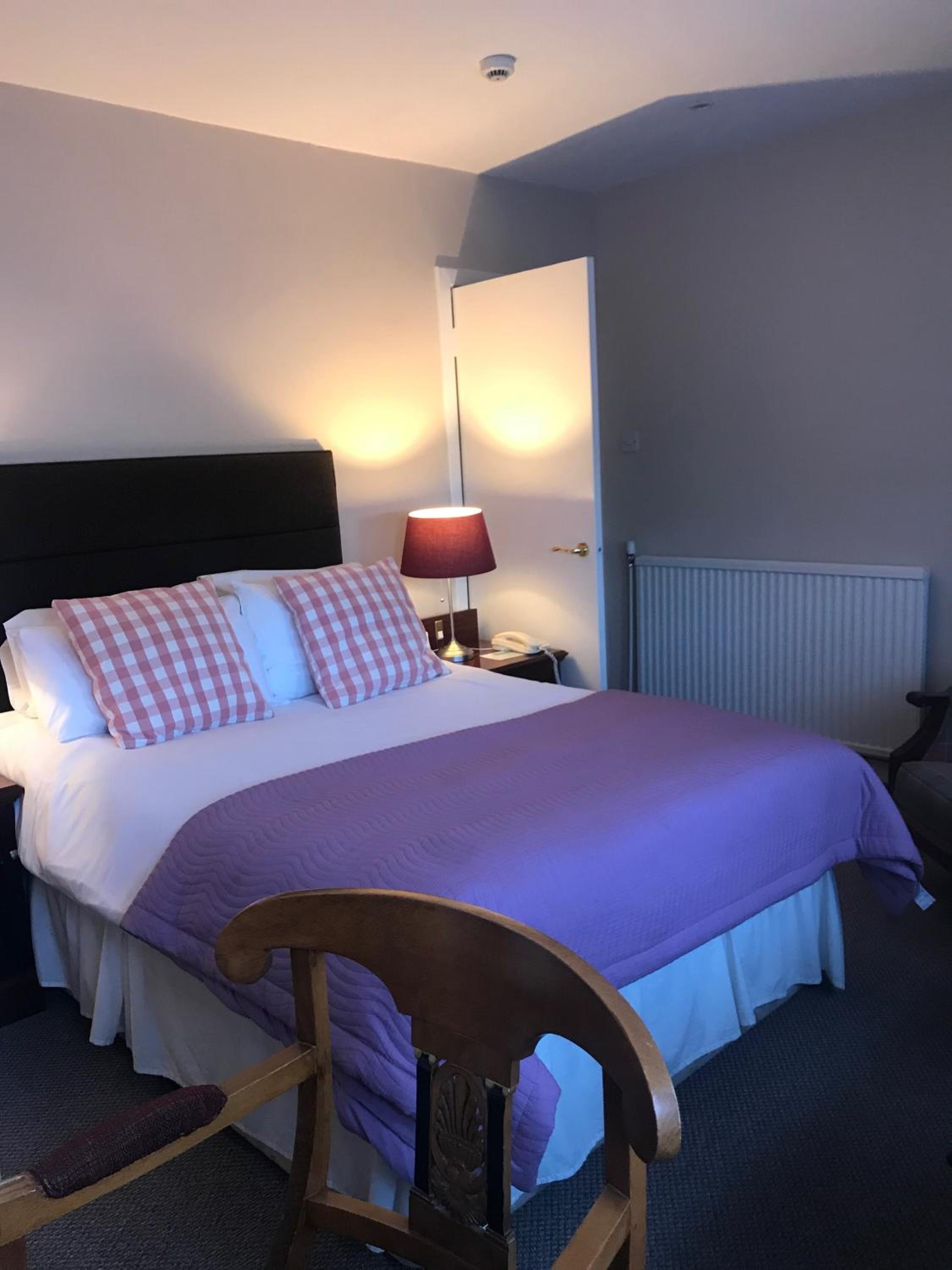 Budget Double Room - Photo 1