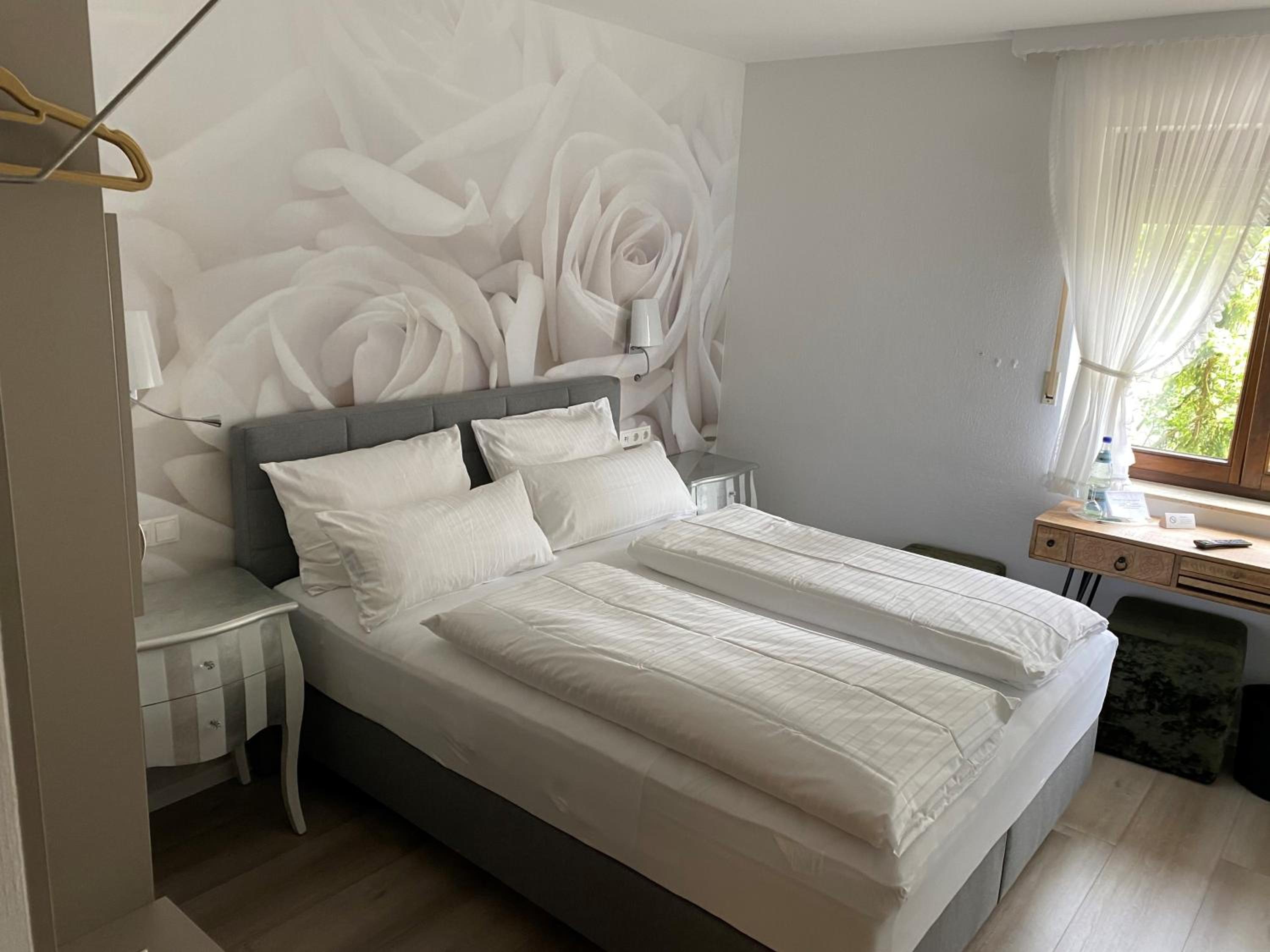Standard Double Room - Main Building photo 2