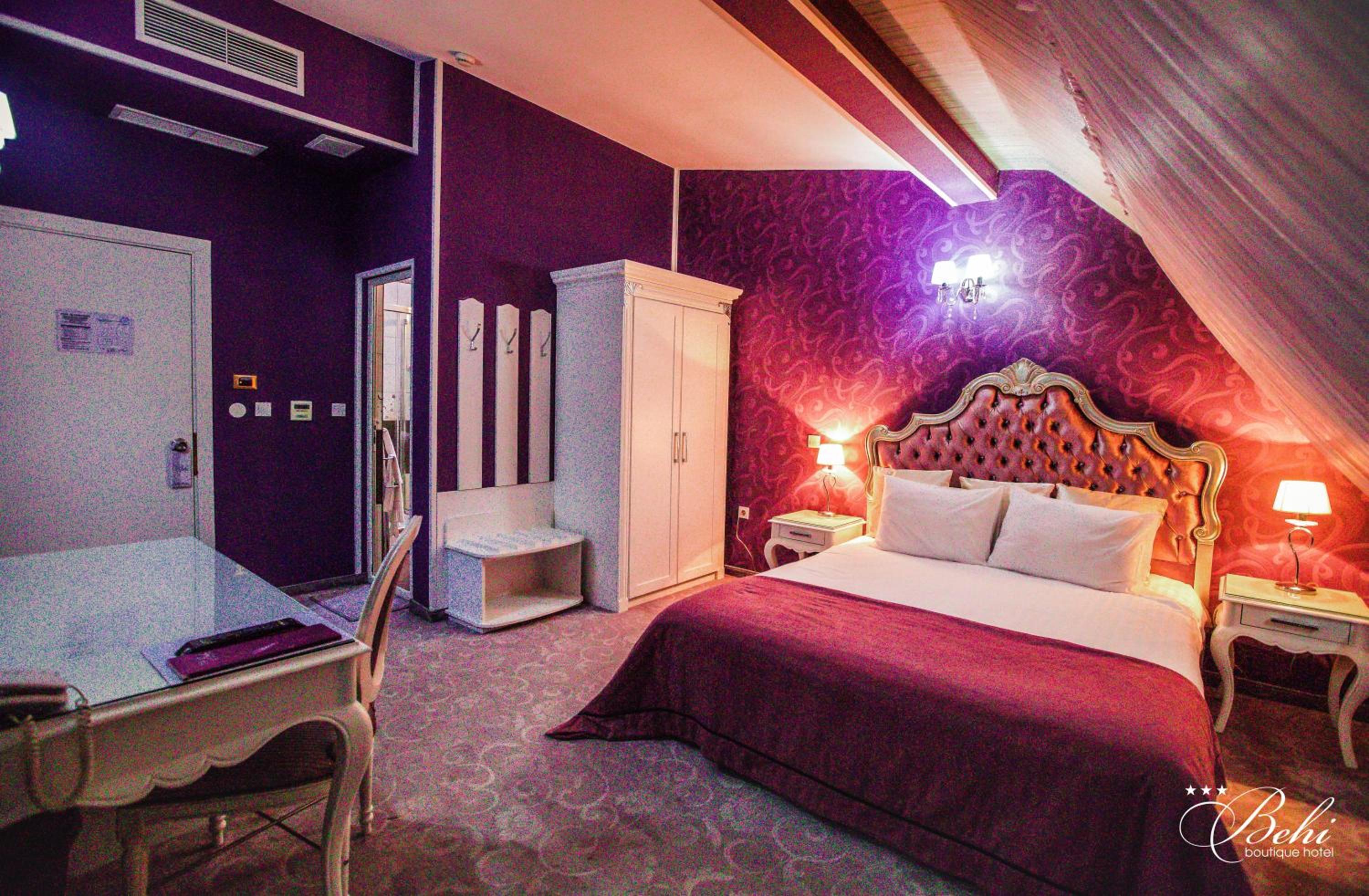 Junior Suite (2 Adults) - Photo 2