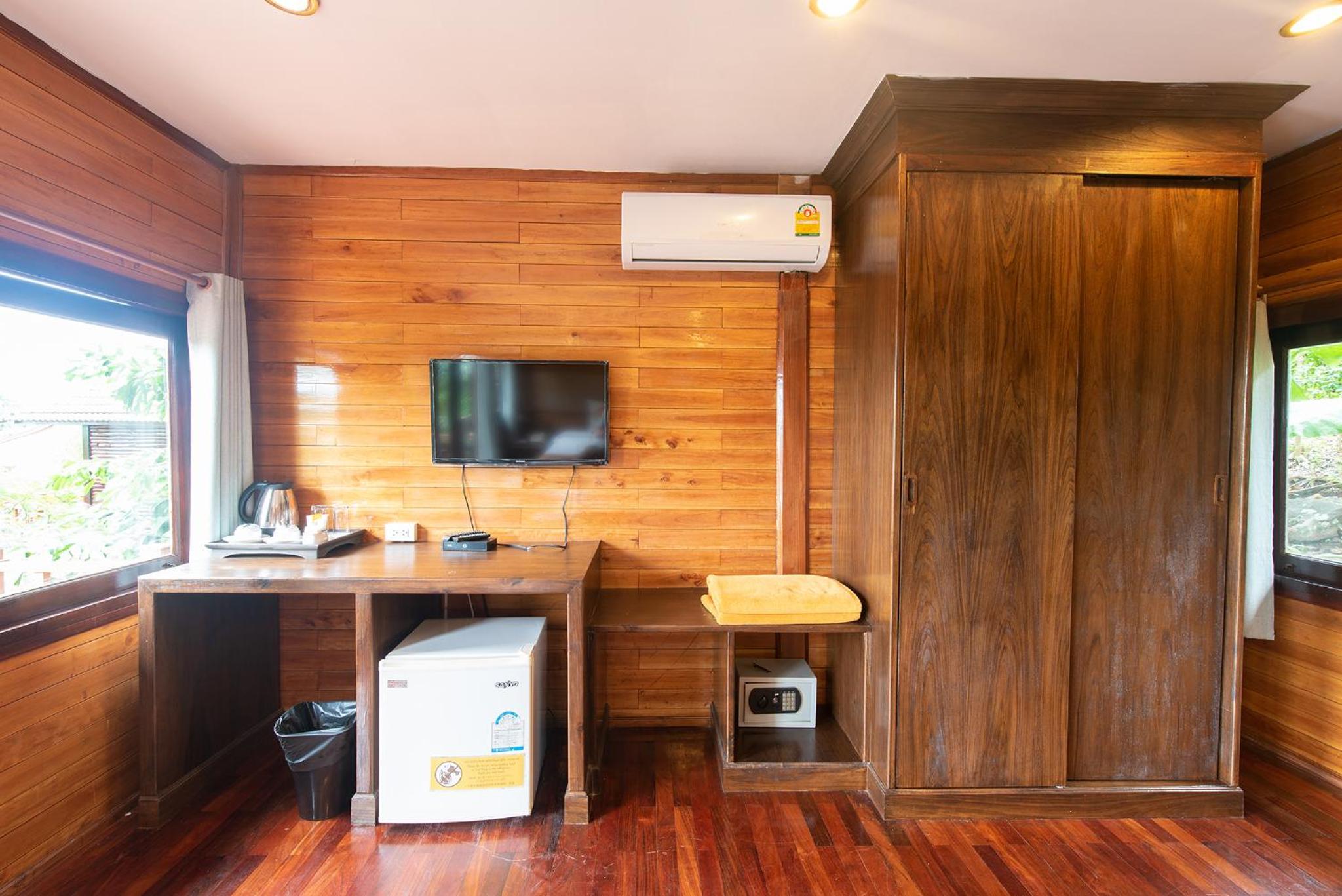 Superior Villa-Free Transfer to Tonsai Pier - Photo 5
