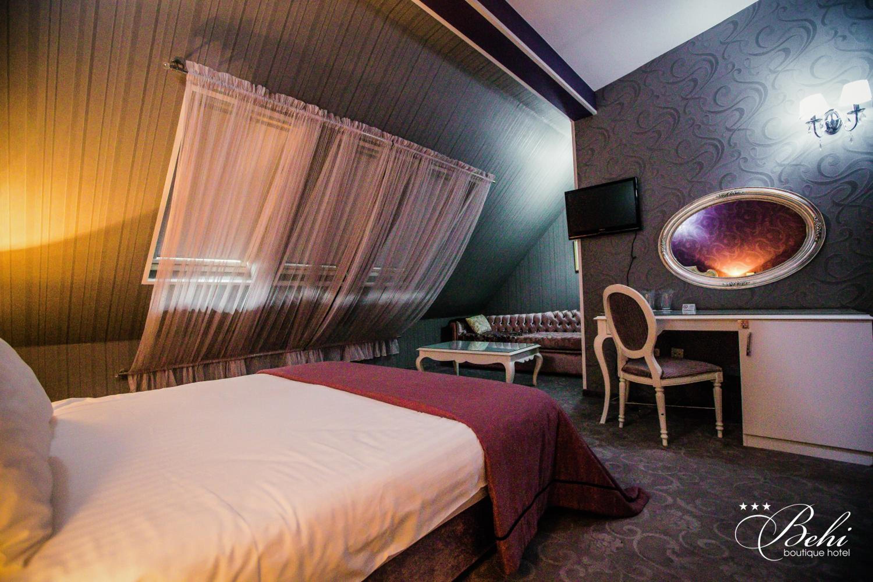 Junior Suite (2 Adults) - Photo 4