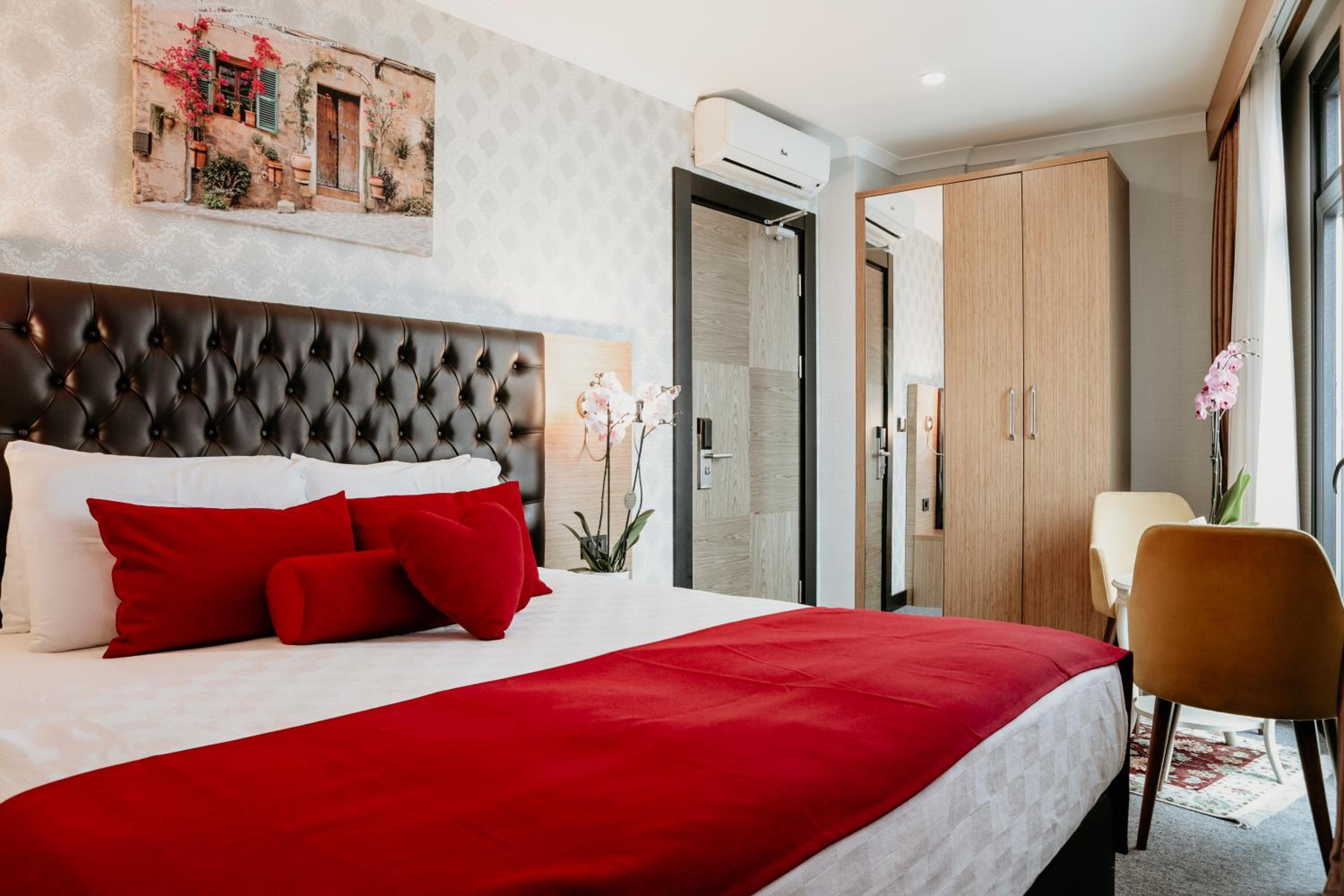 Deluxe Room photo 1