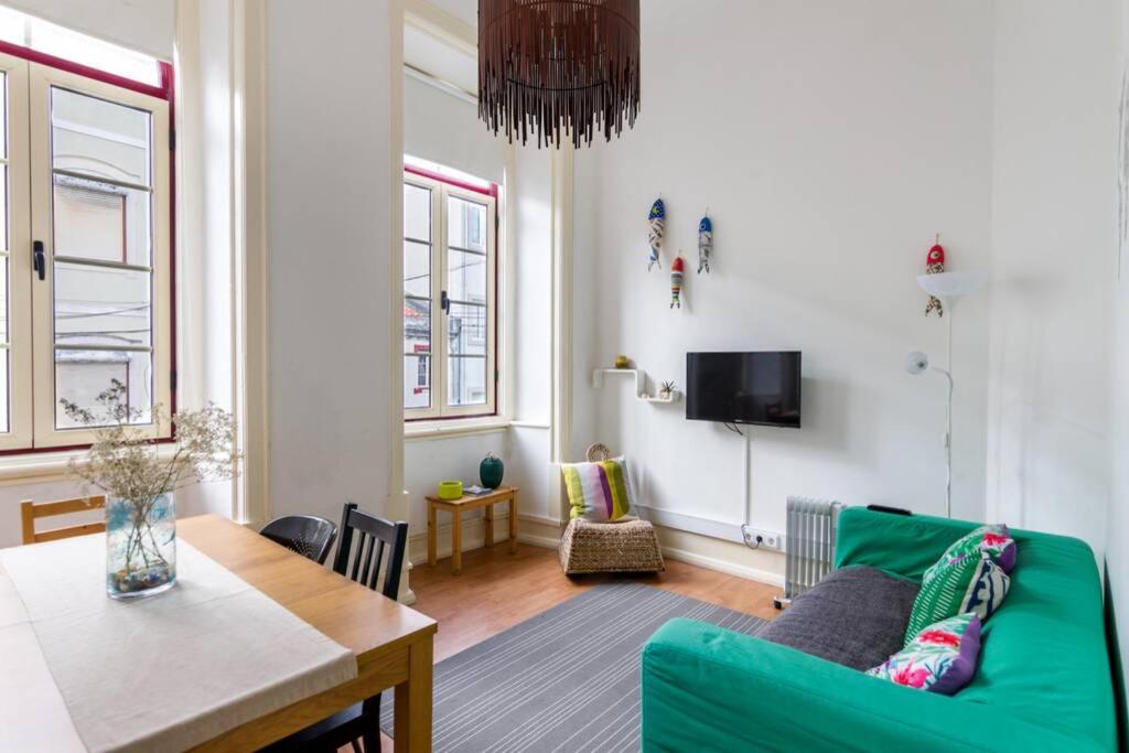 Three-Bedroom Apartment photo 1