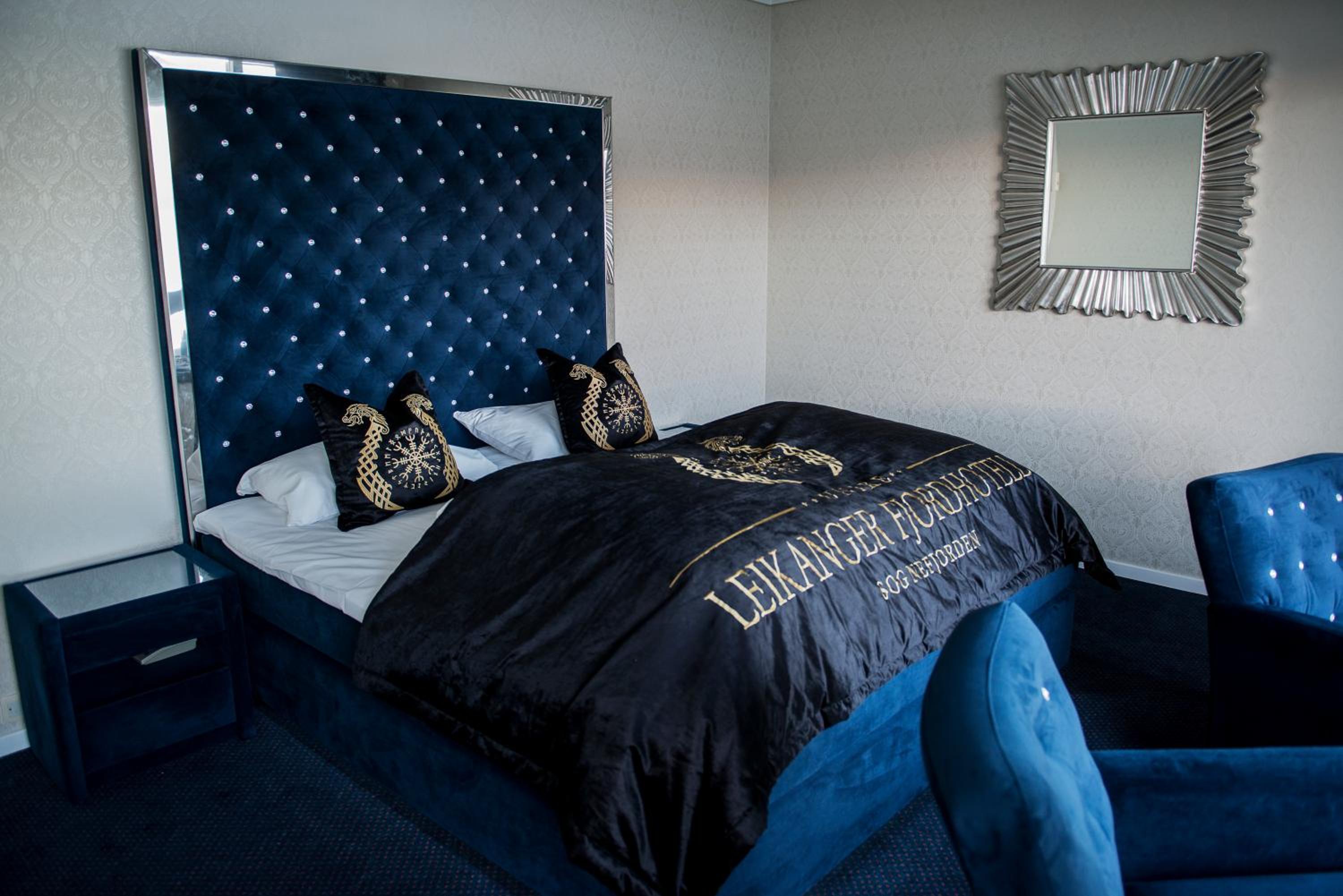 Deluxe Double Room with Balcony and Sea View - Photo 2