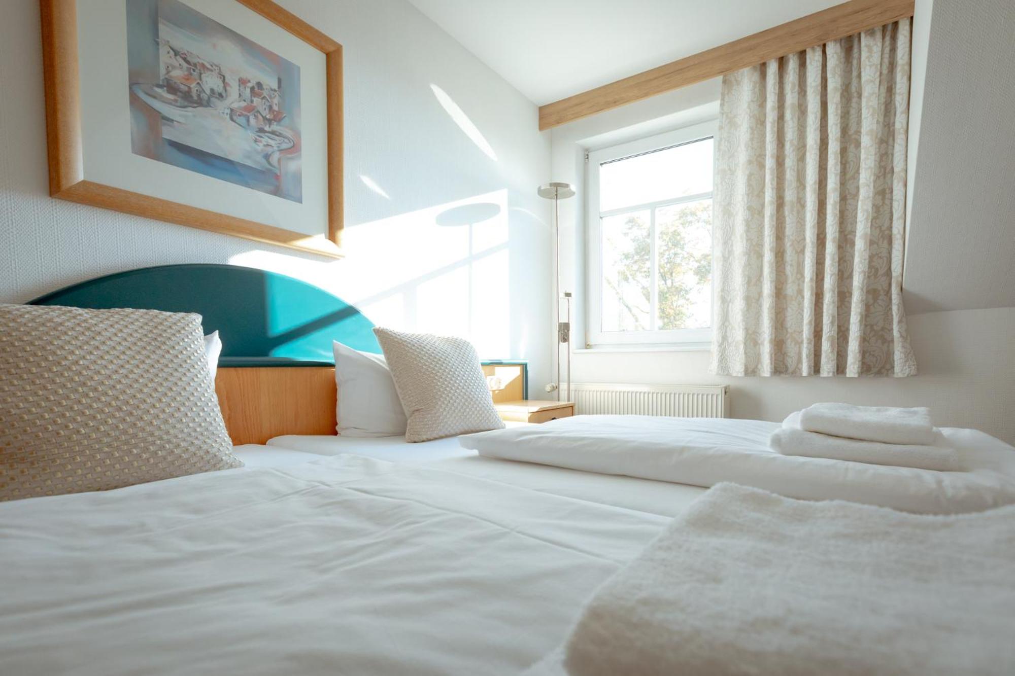 Standard Double Room - Photo 5