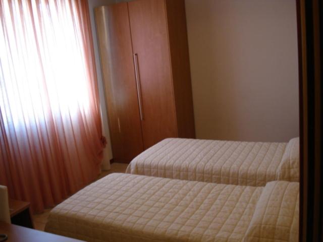 Double or Twin Room photo 3