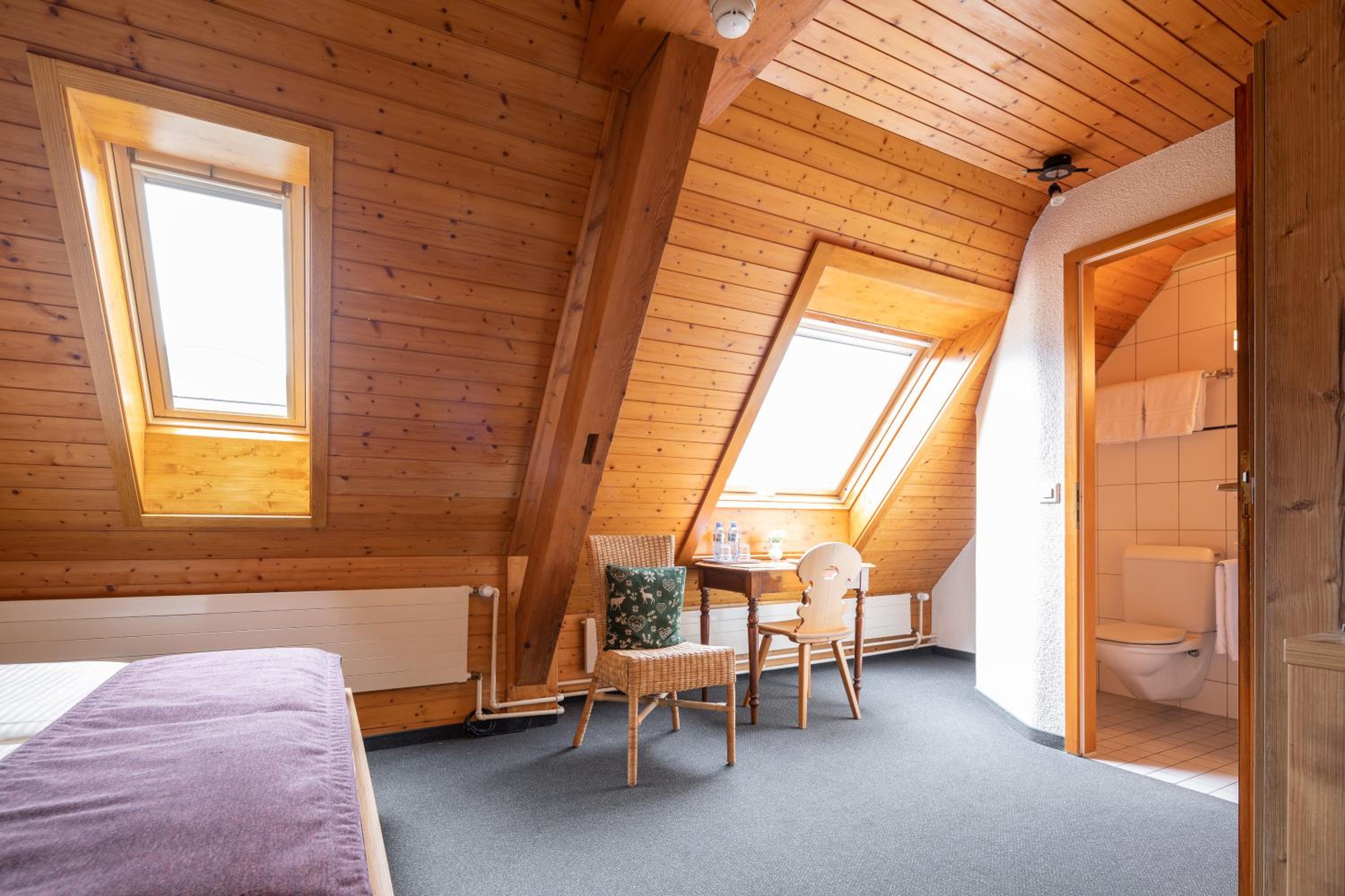 Double Room with Air conditioning - Attic - Photo 3