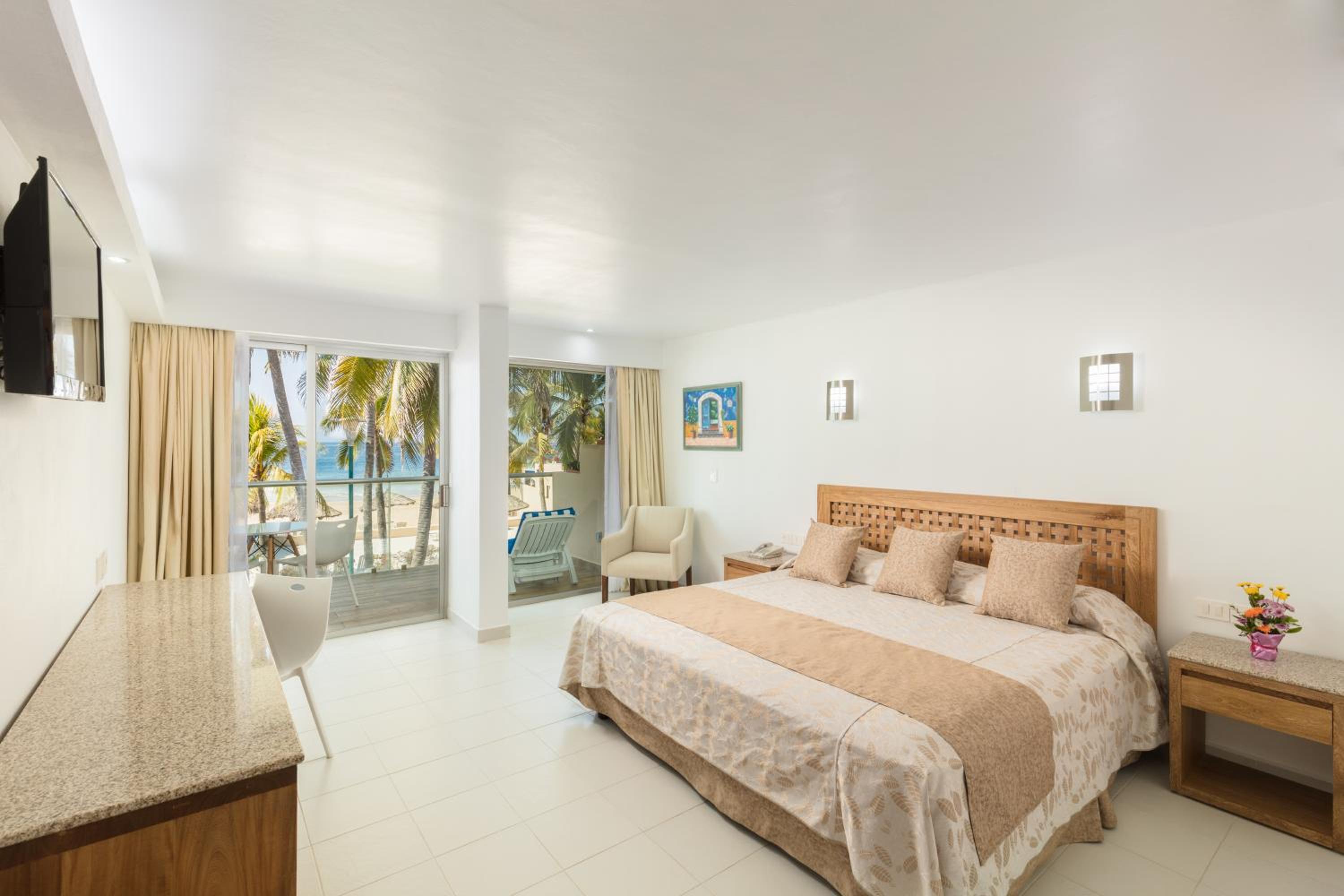 Superior Double Room with Garden View - Photo 1