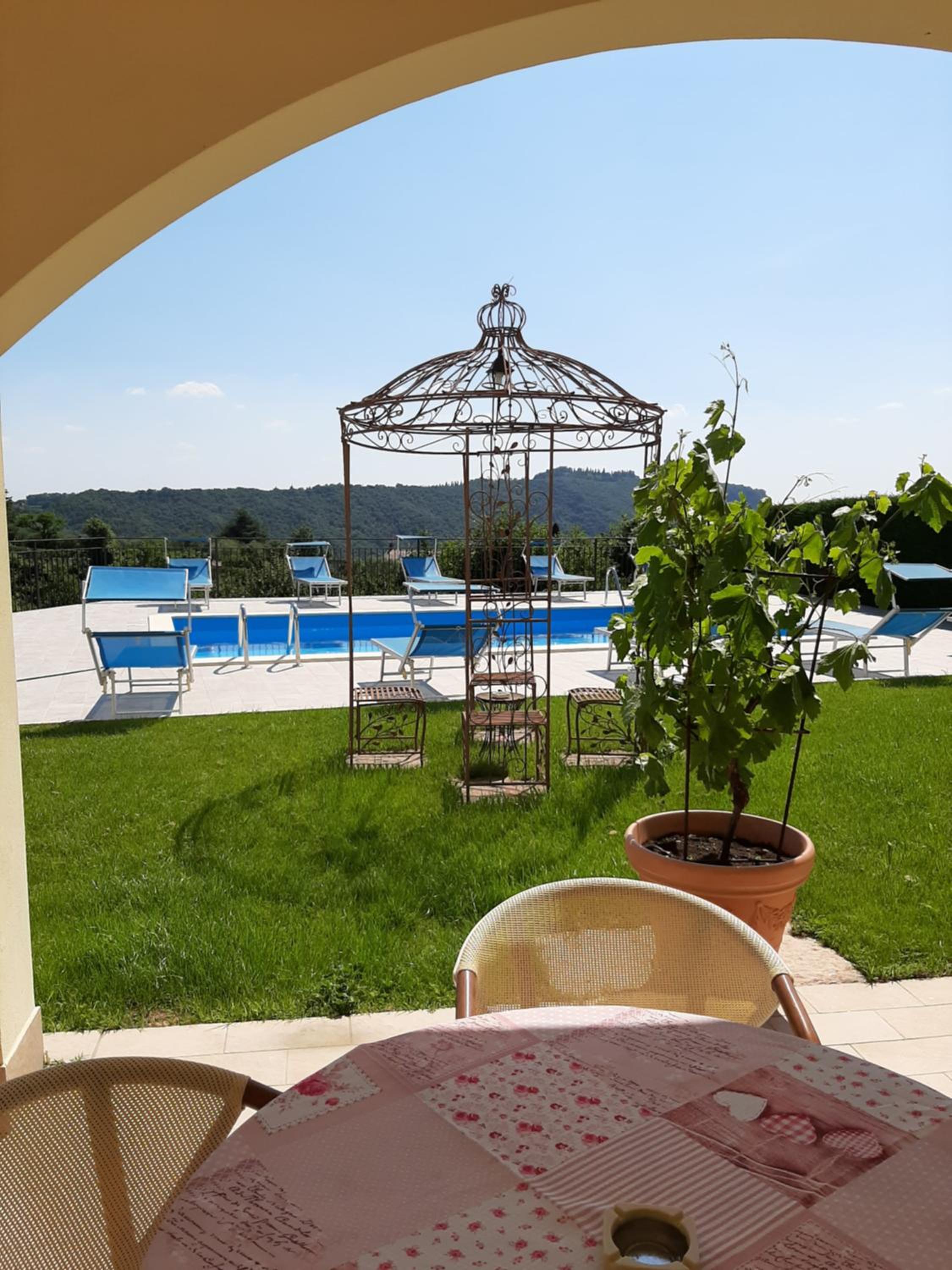 Apartment with Garden View - Photo 10